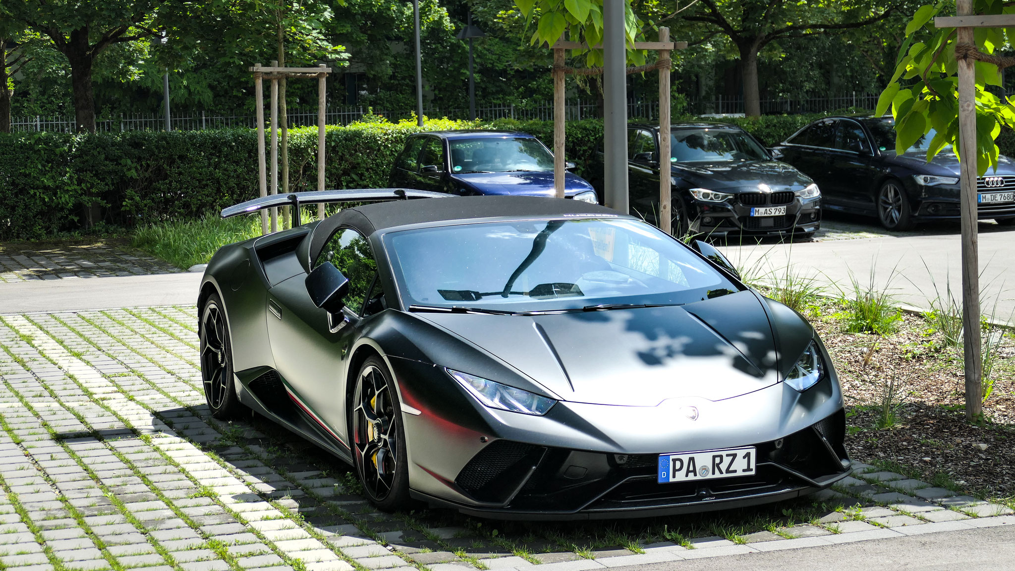 Lamborghini Huracan Performante Spyder - PA-RZ1