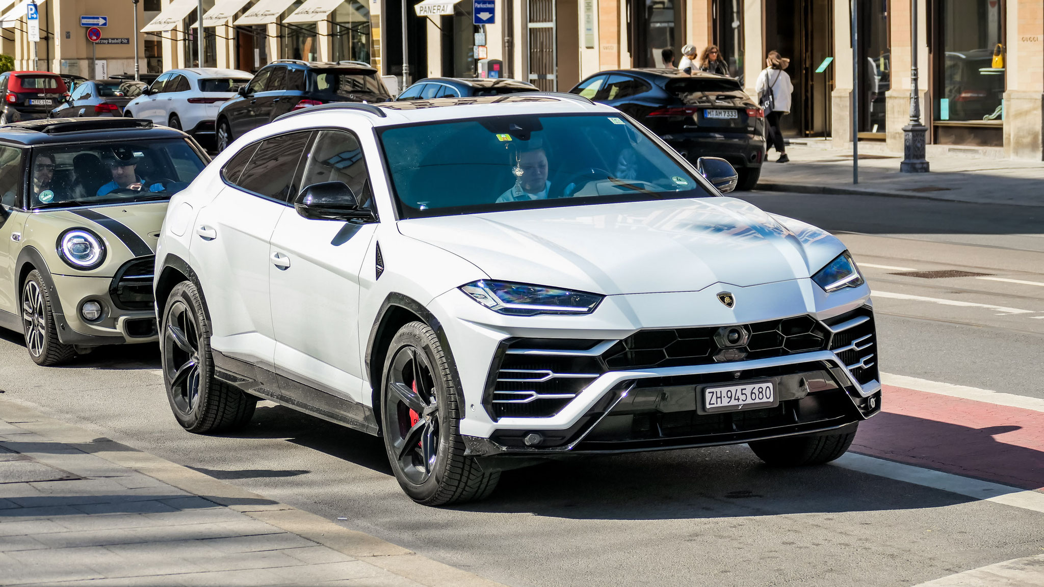 Lamborghini Urus - ZH945680 (CH)