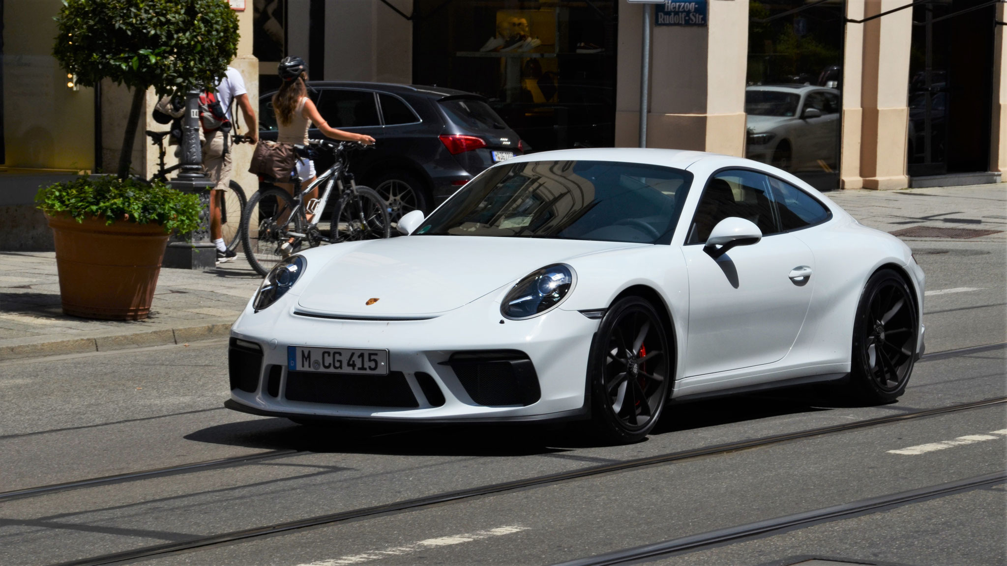 Porsche 991 GT3 Touring - M-CG415