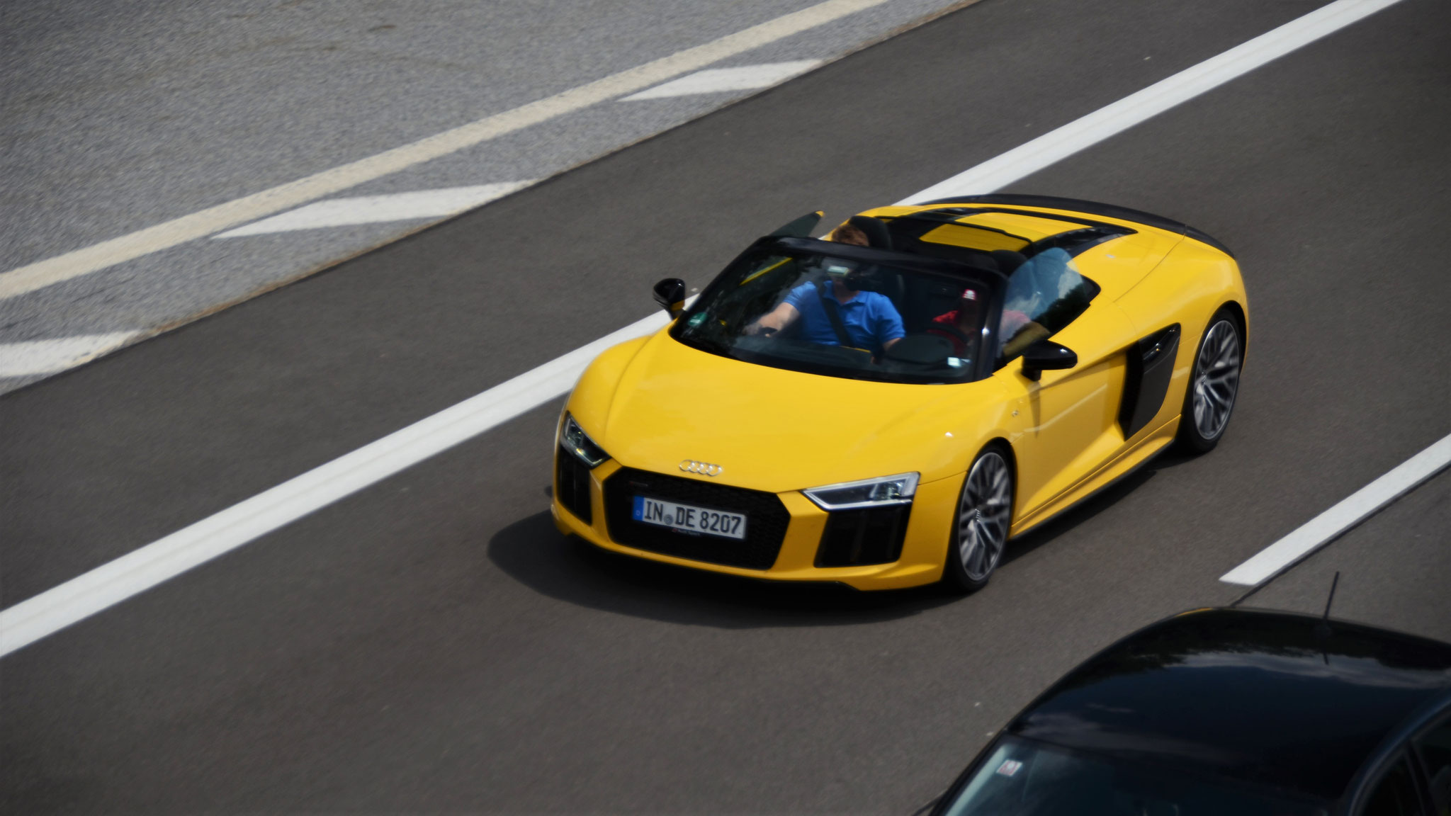 Audi R8 V10 Spyder - IN-DE8207