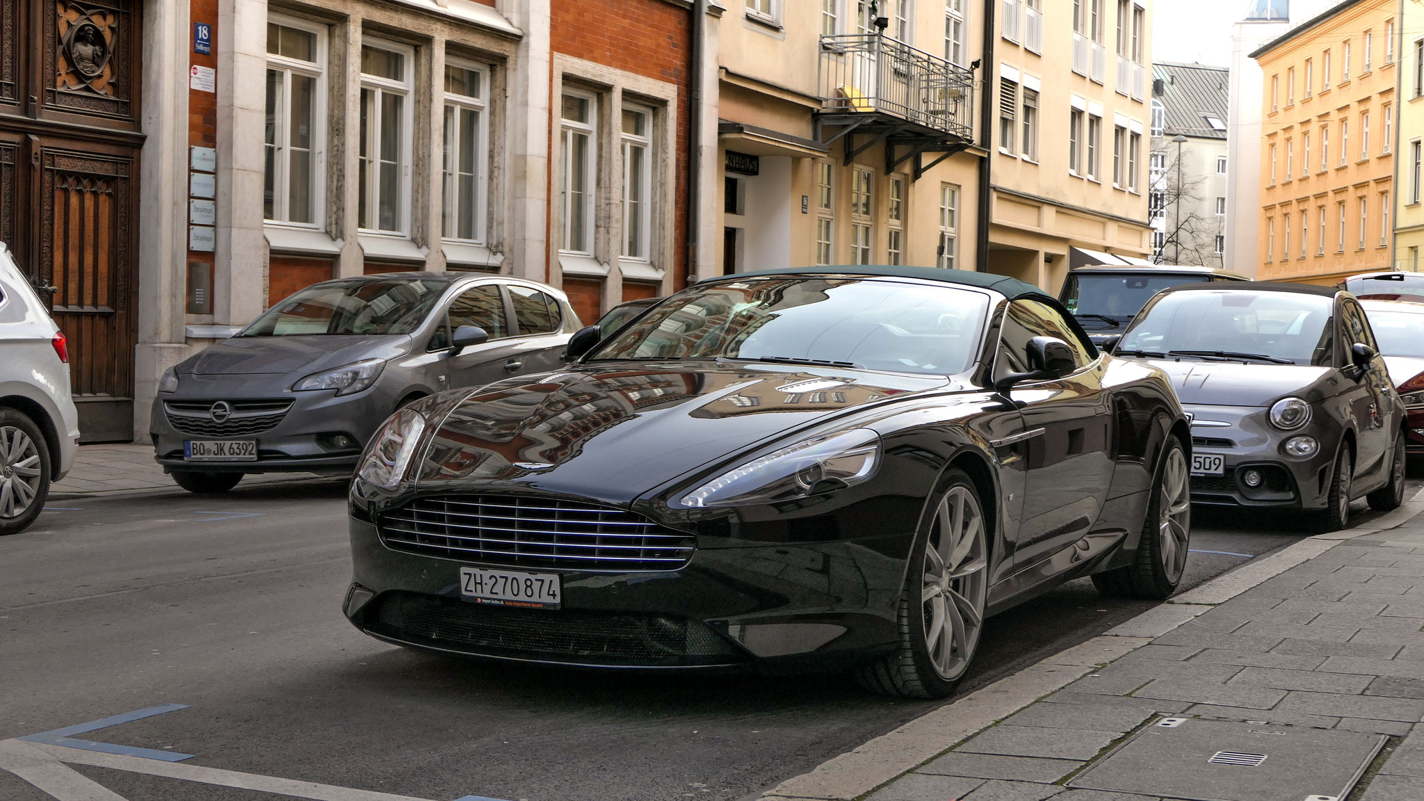 Aston Martin DB9 GT Volante - ZH270874 (CH)
