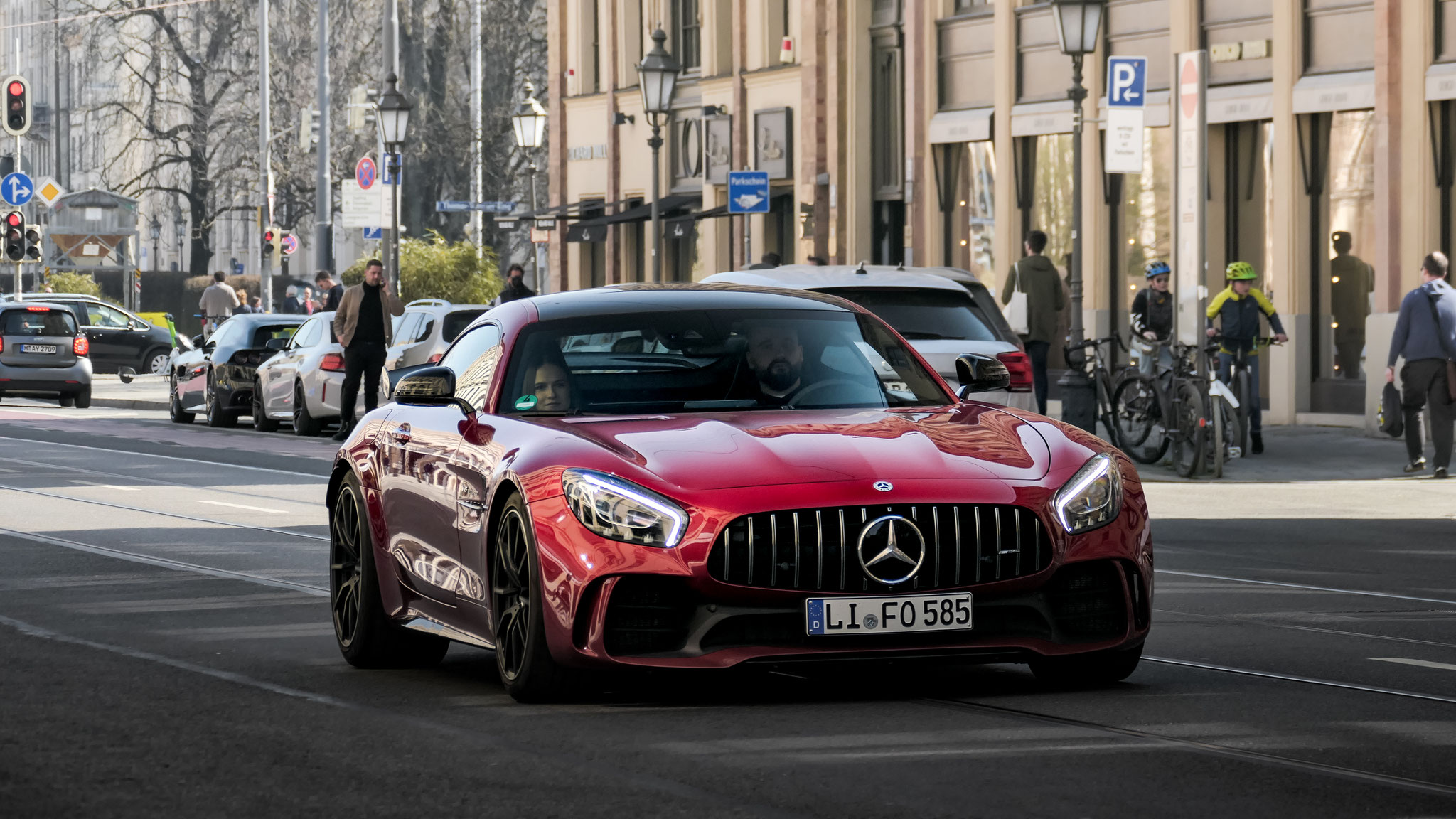 AMG GTR - LI-FO585