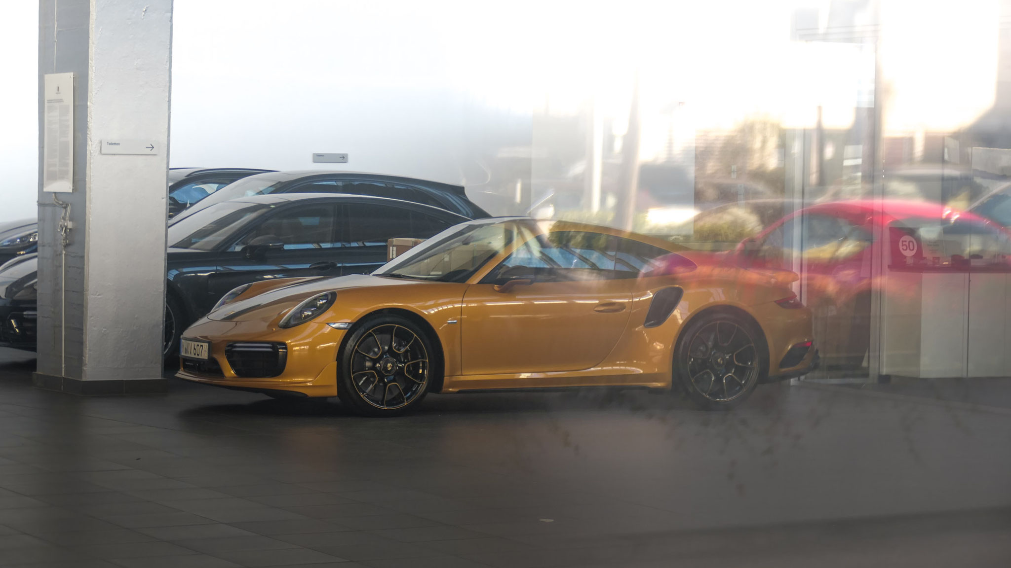 Porsche 911 Turbo S Exclusive Series - M-VV607