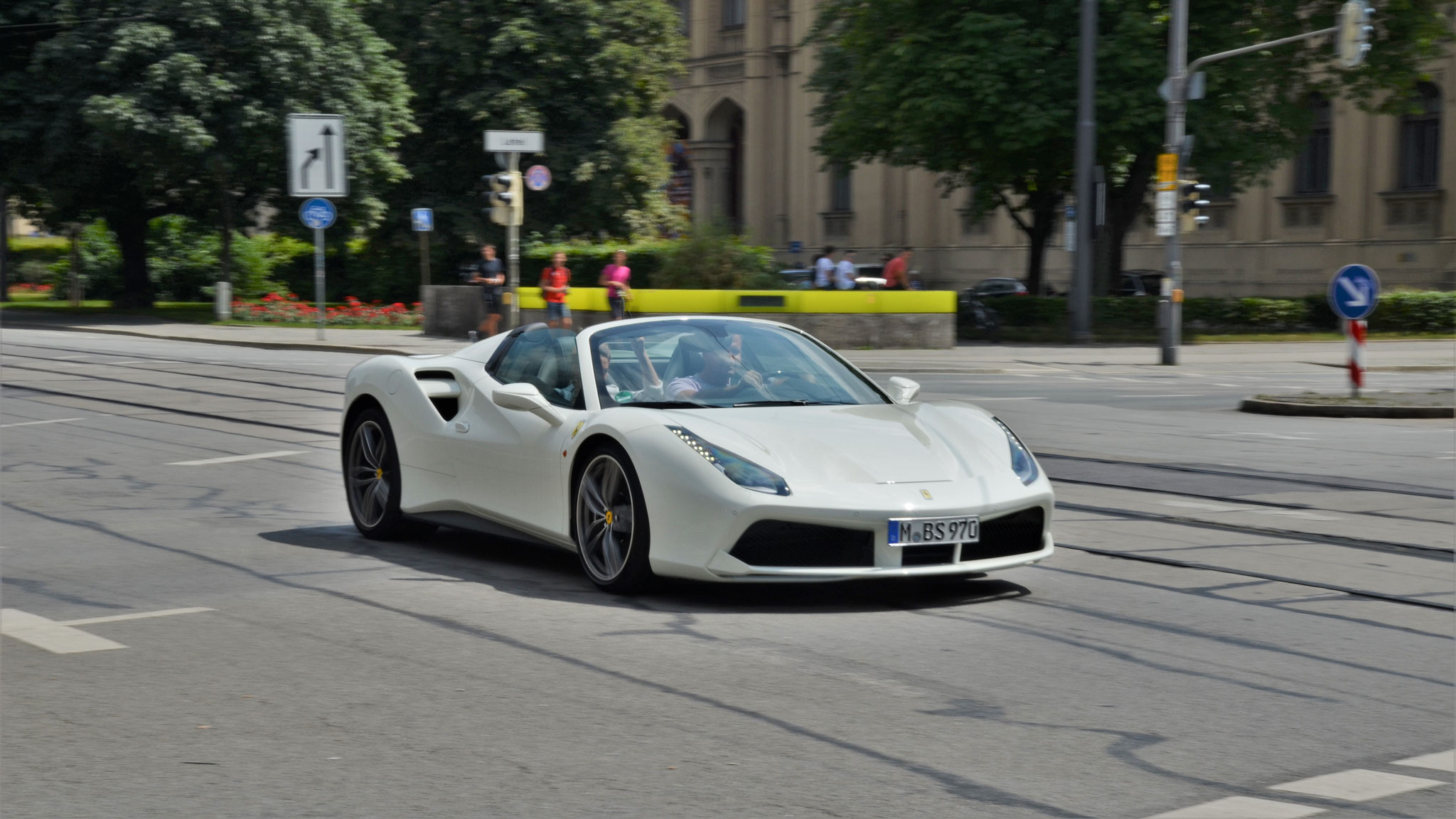 Ferrari 488 Spider - M-BS970