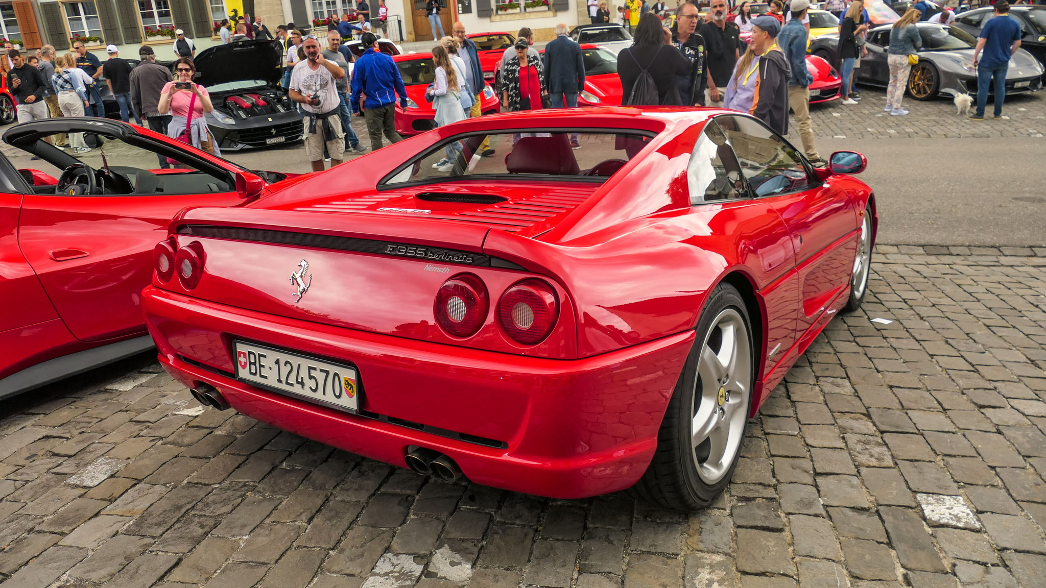 Ferrari F355 Berlinetta - BE124570 (CH)