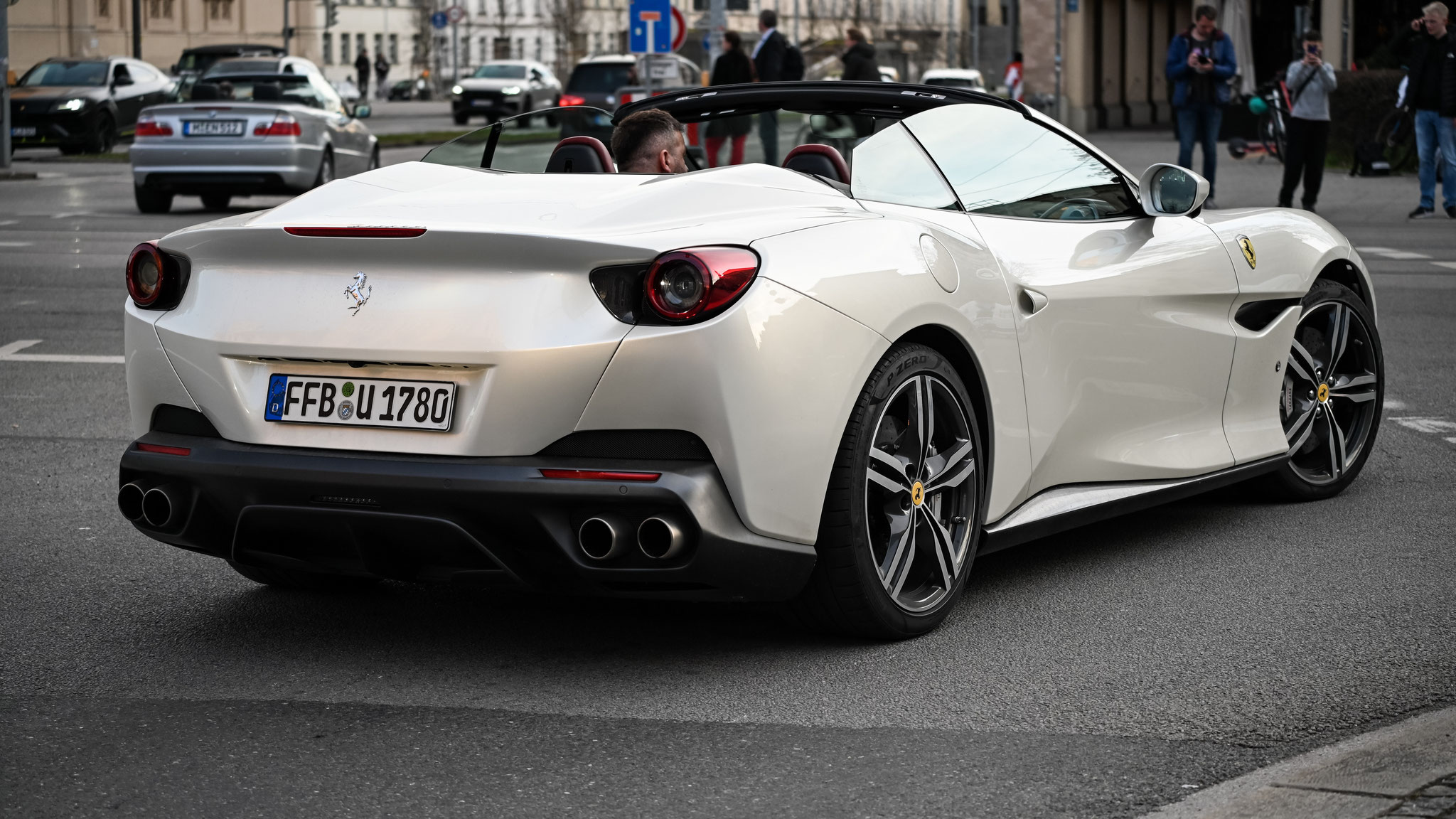 Ferrari Portofino - FFB-U1780