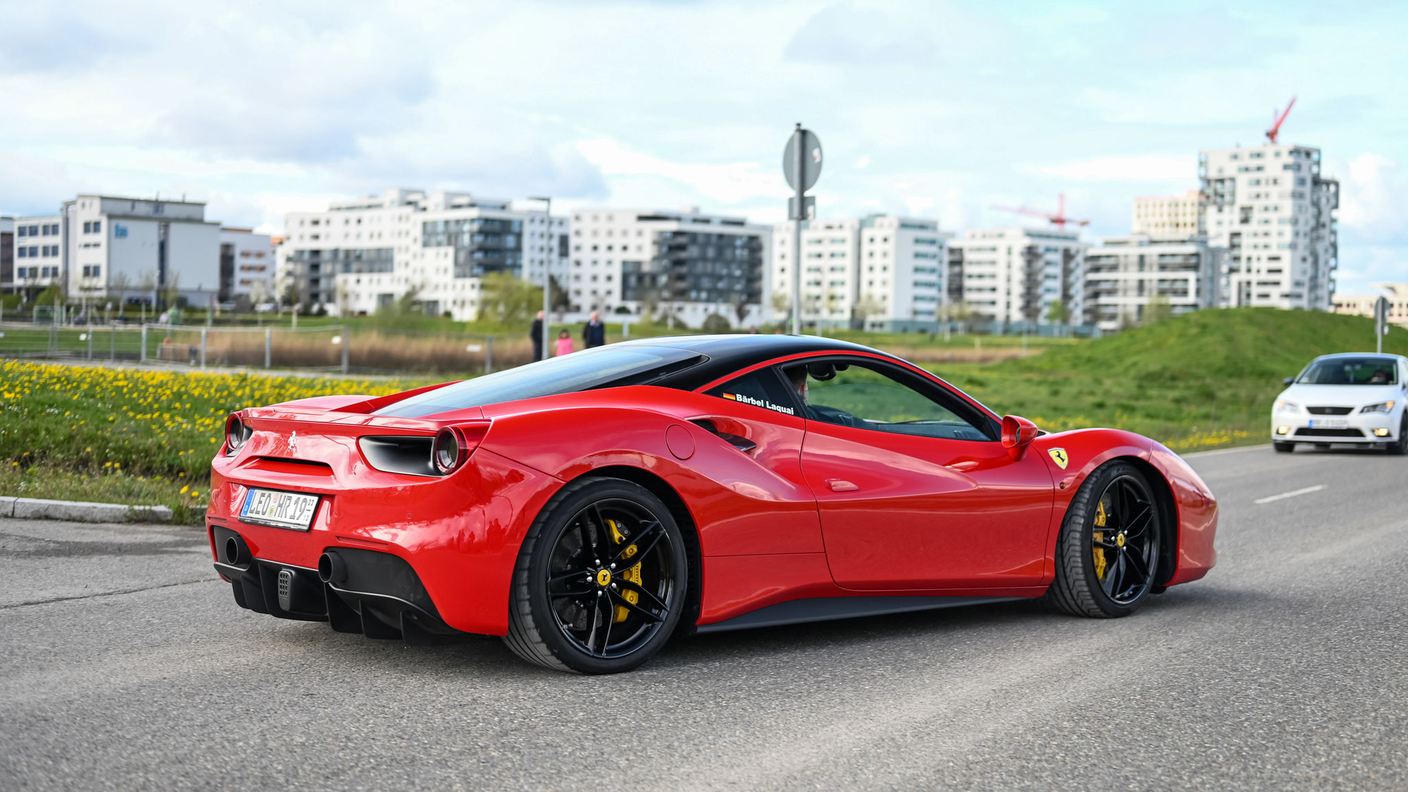 Ferrari 488 GTB - LEO-HR19