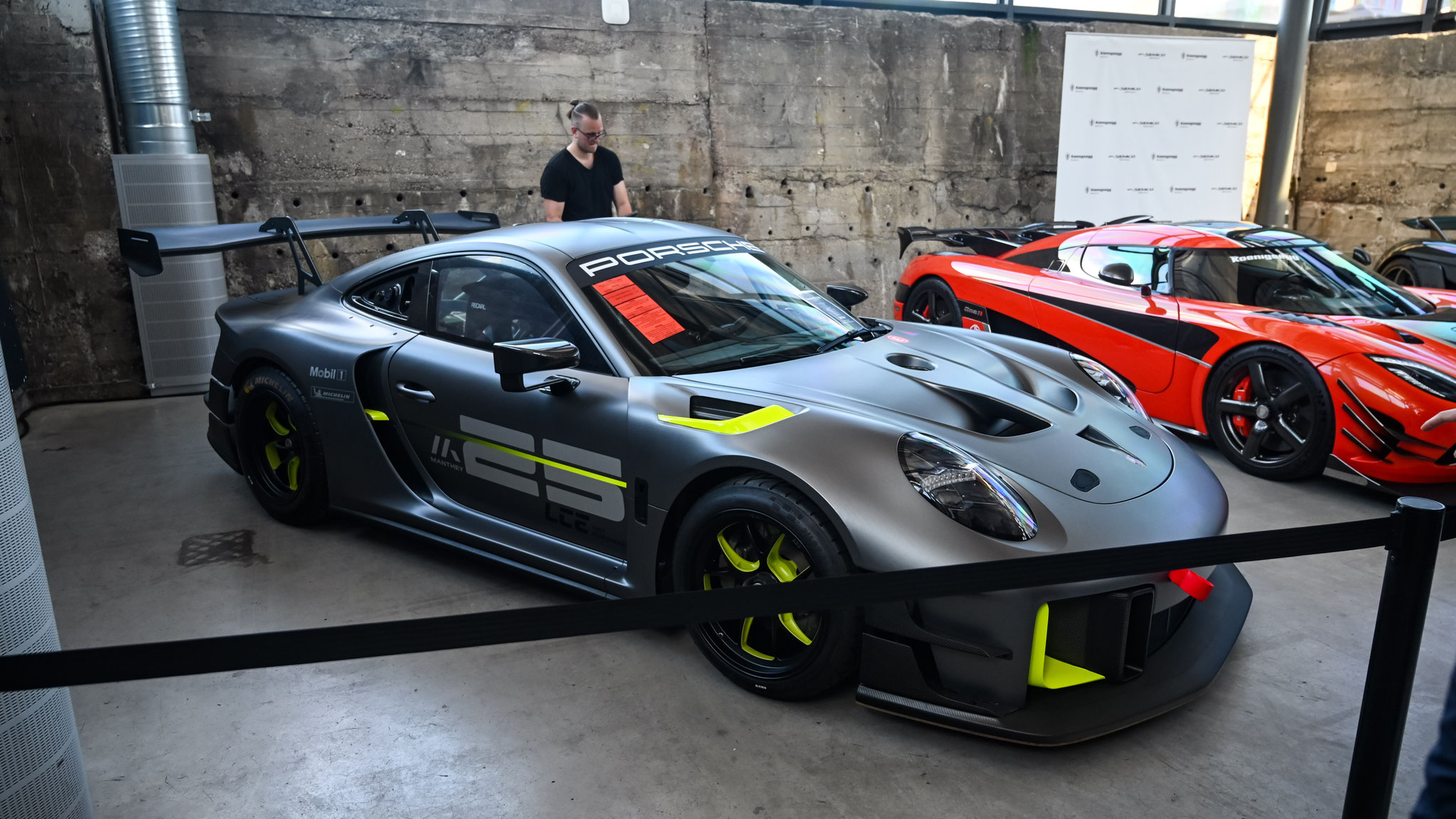 Porsche 911 GT2 Clubsport 25