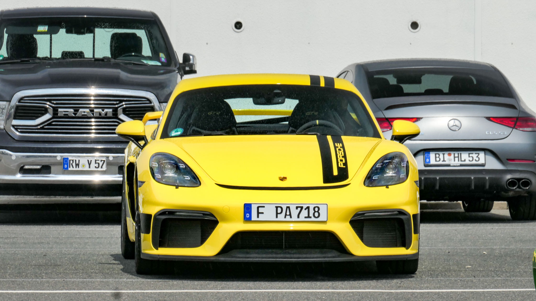 Porsche Cayman GT4 - F-PA718