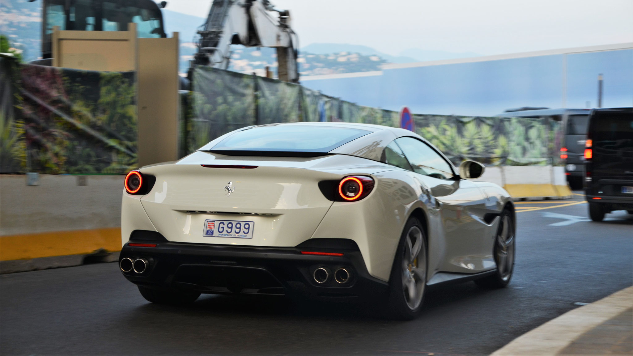 Ferrari Portofino - G999 (MC)