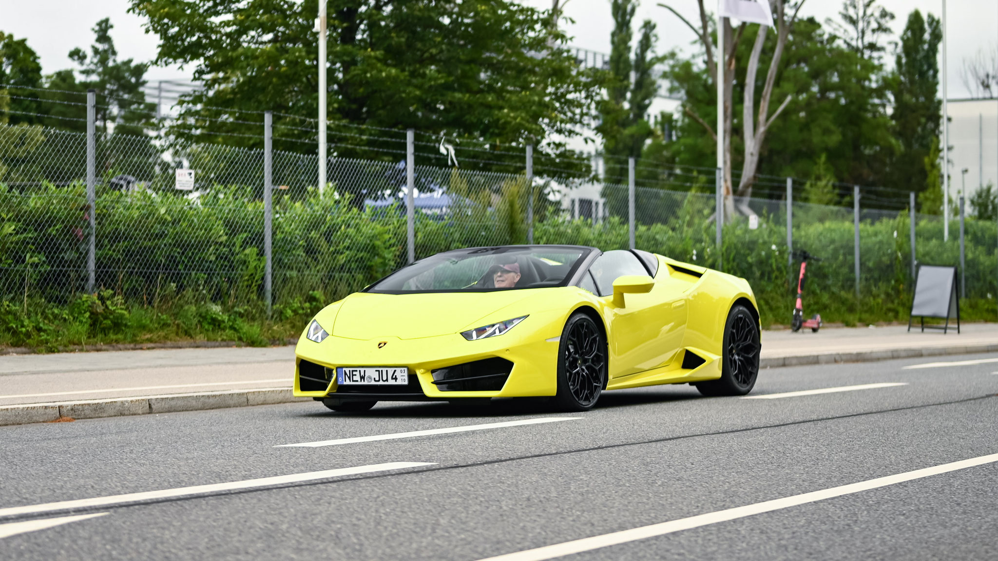 Lamborghini Huracan Spyder RWD - NEW-JU4