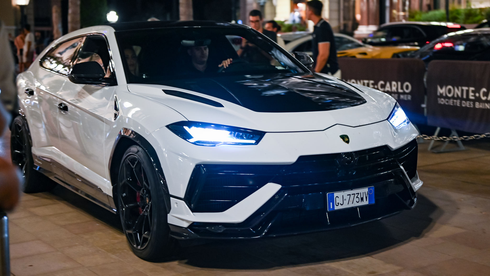 Lamborhini Urus Performante - GJ773WV (ITA)