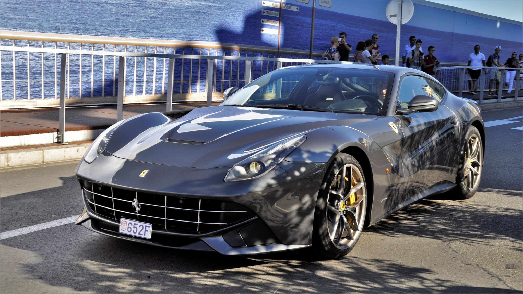 Ferrari F12 Berlinetta - 652F (MC)