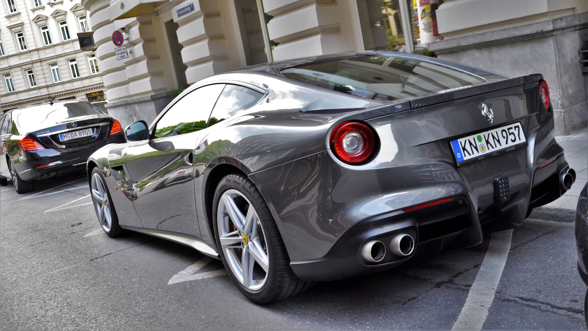 Ferrari F12 Berlinetta - KN-KN957