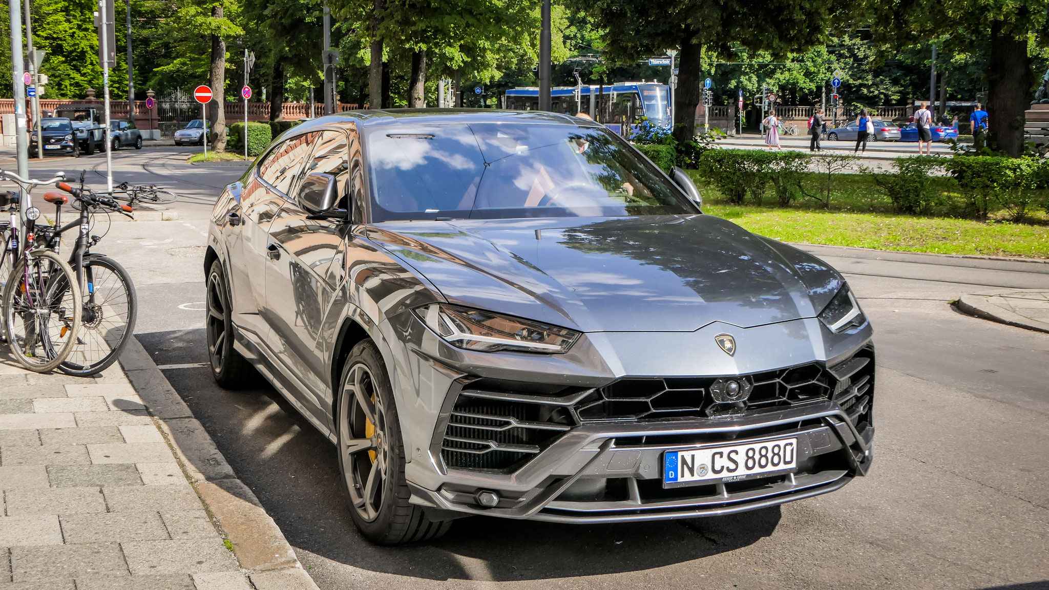 Lamborghini Urus - N-CS8880