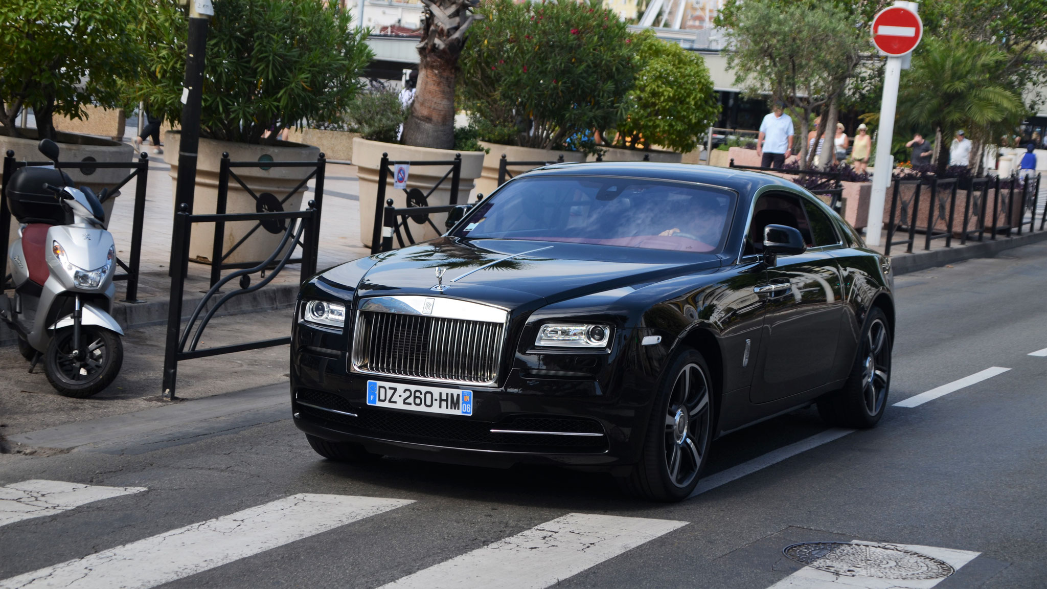 Rolls Royce Wraith - DZ260HM-06 (FRA)