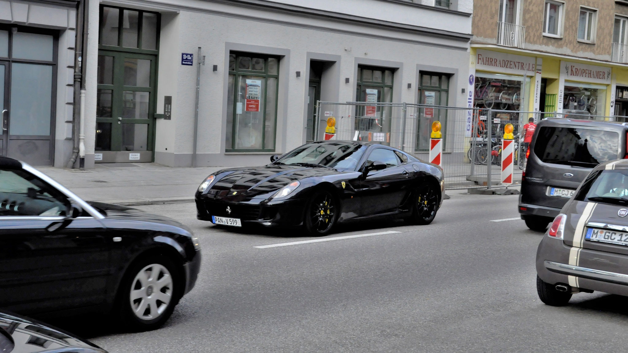 Ferrari 599 GTB - PAN-V599