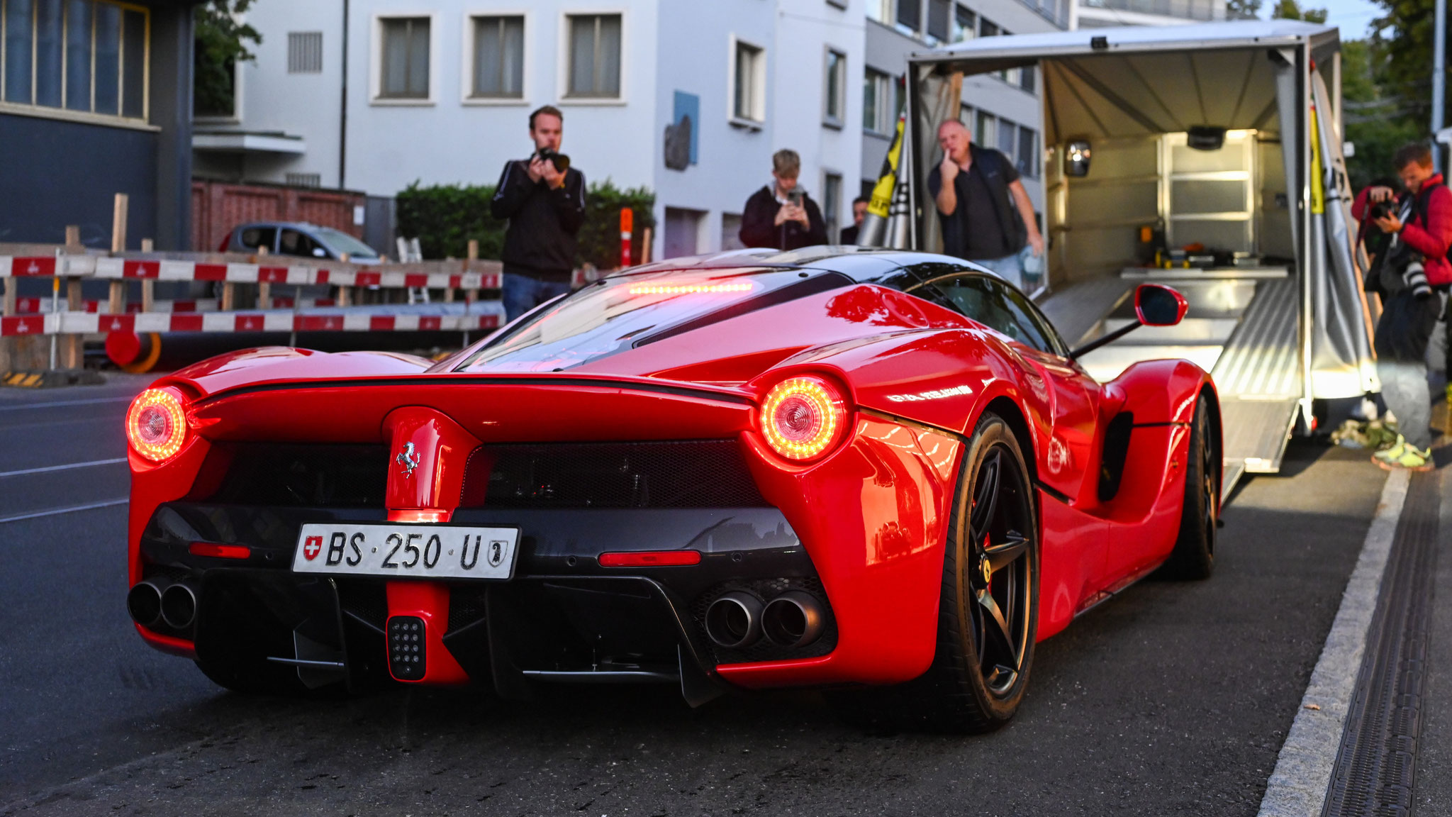 LaFerrari - BS250U (GB)