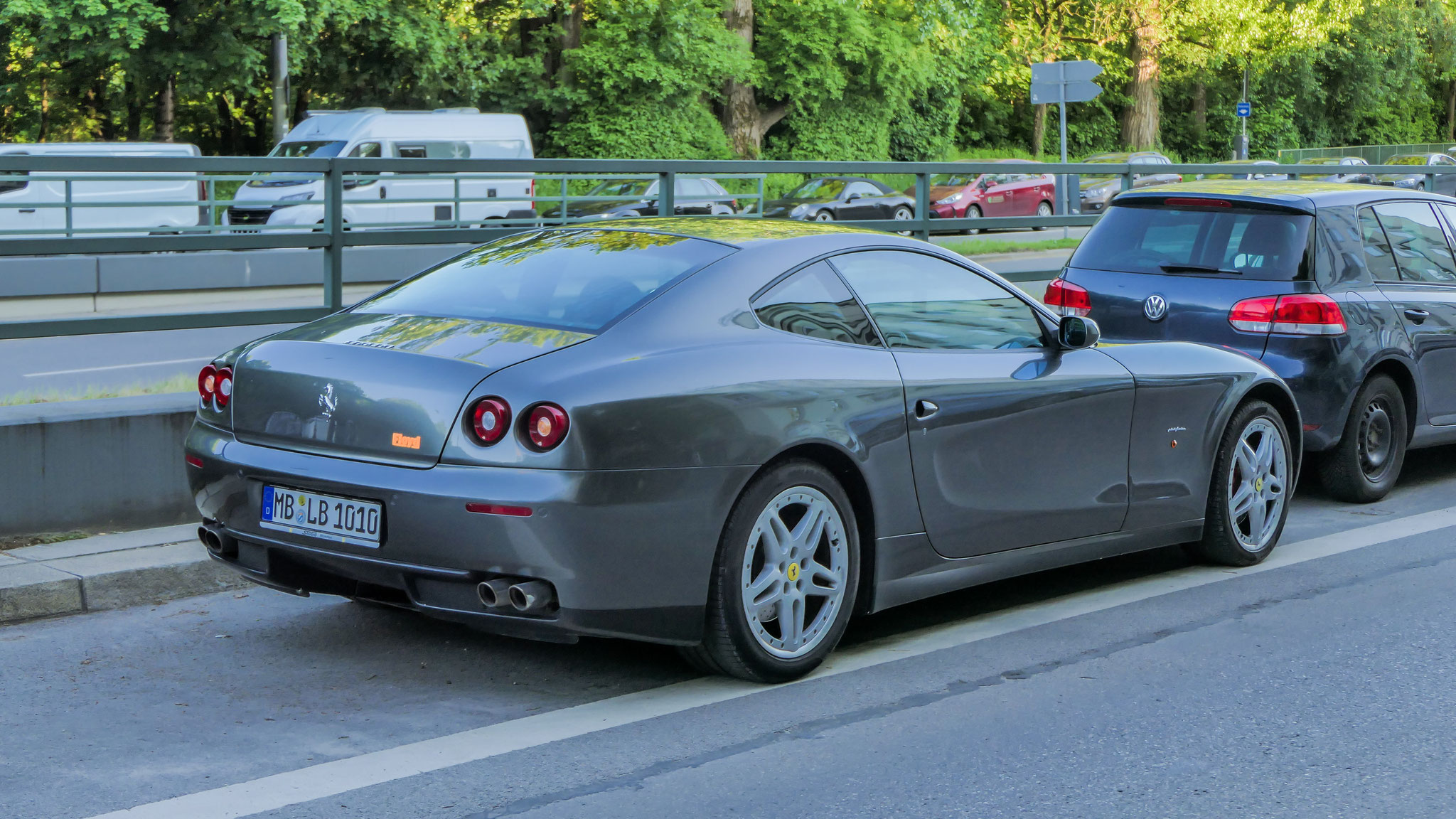 Ferrari 612 Scagletti - MB-LB1010