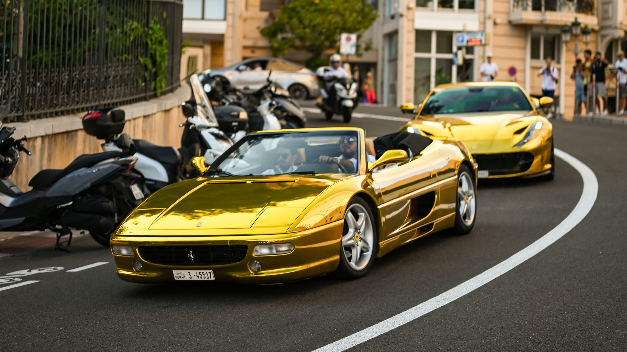 Ferrari F355 Spider - 3455117 (KWT)