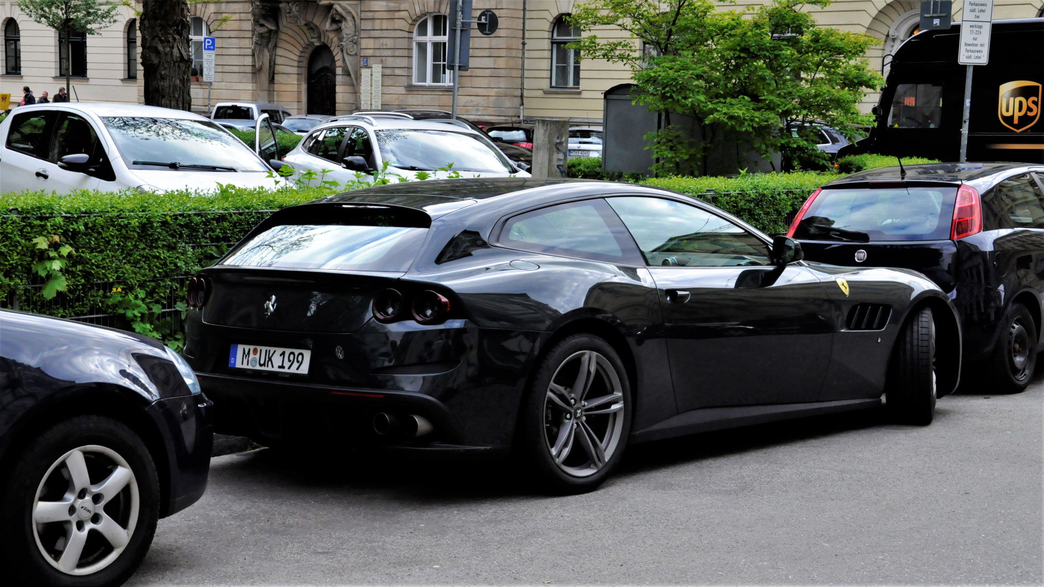 Ferrari GTC4 Lusso - M-UK199