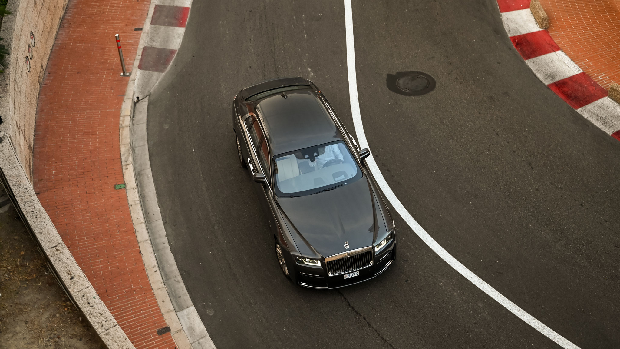 Rolls Royce Spectre - 597K (MC)