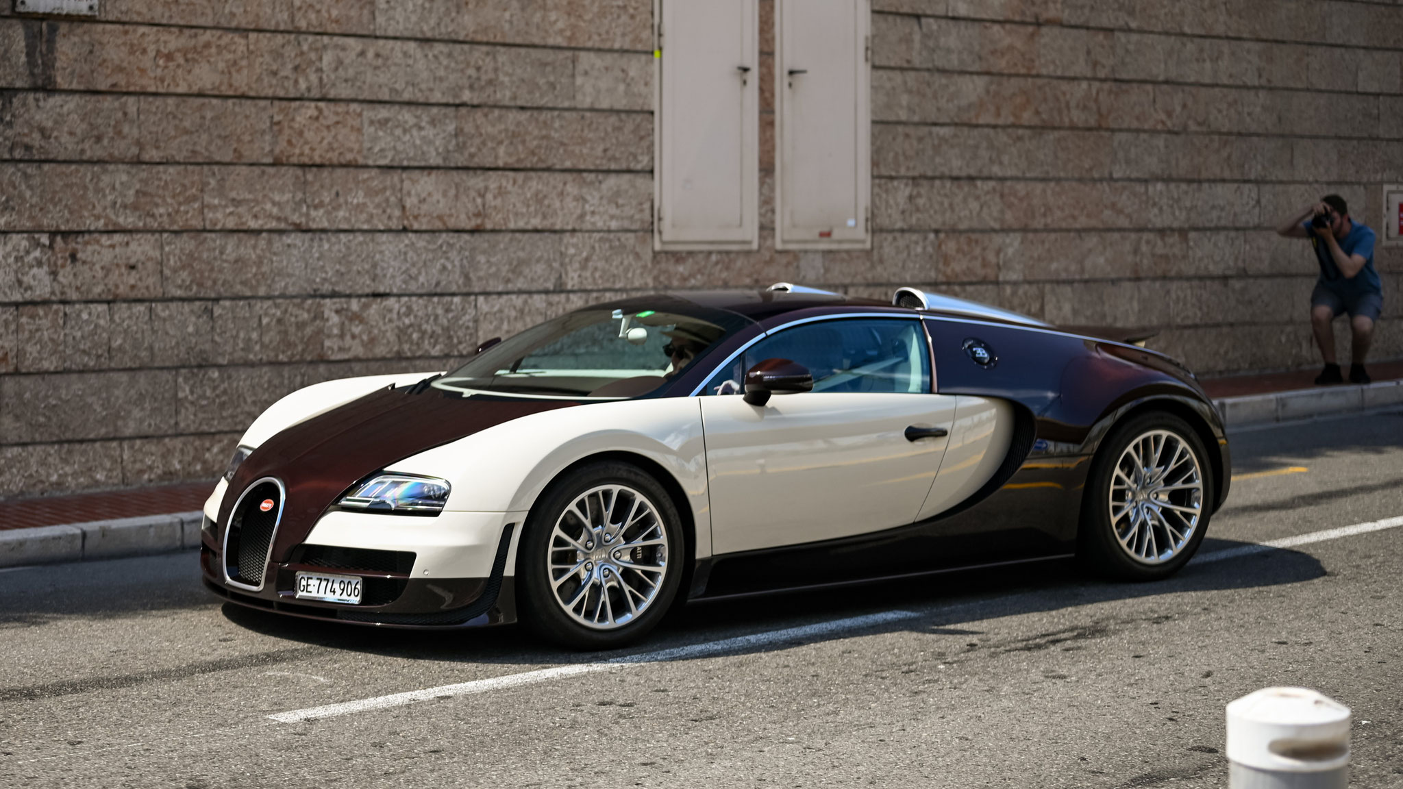 Bugatti Veyron Grand Sport Vitesse - GE774906 (CH)