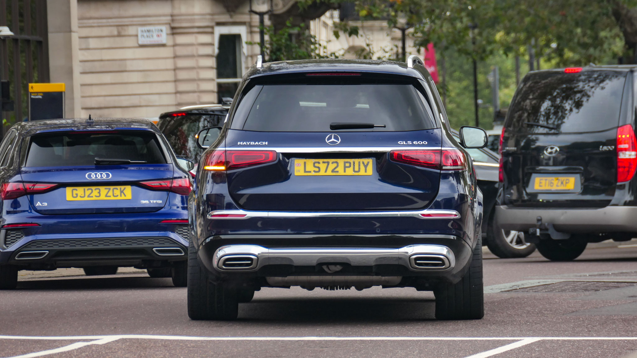 Mercedes-Maybach GLS 600 - LS72PUY (GB)