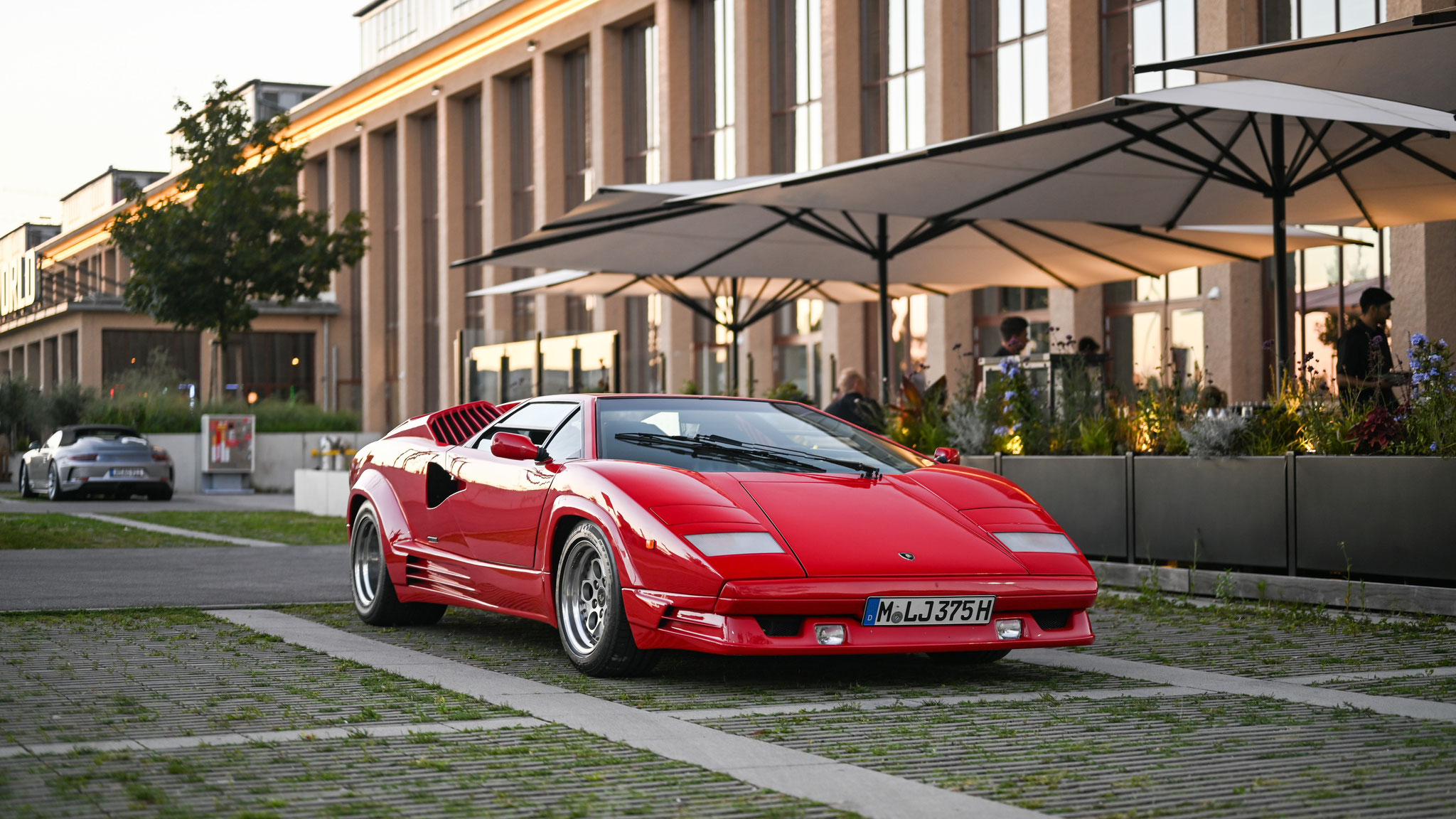 Lamborghini  Countach - M-LJ375H