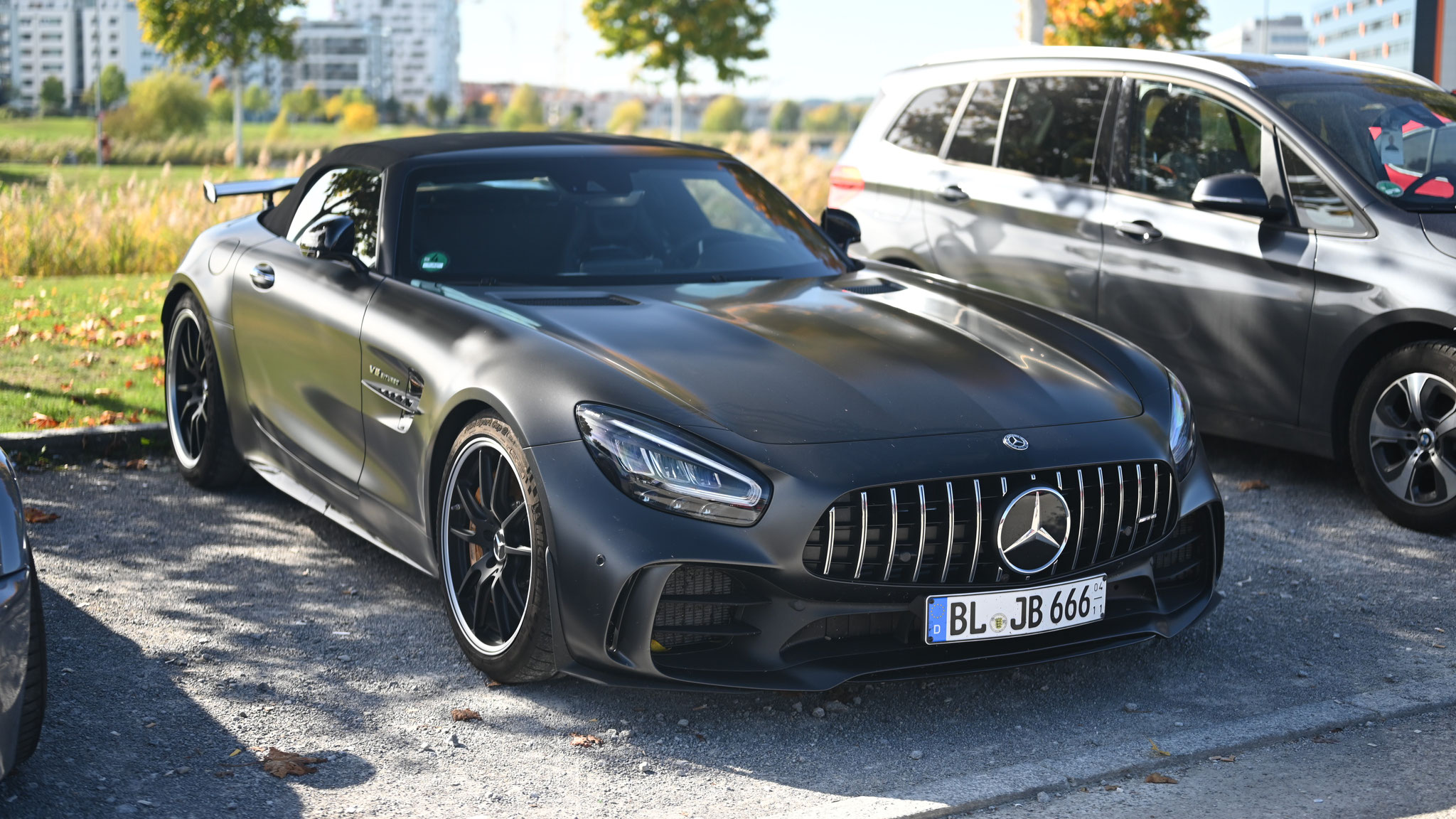 AMG GTR Roadster - BL-JB666
