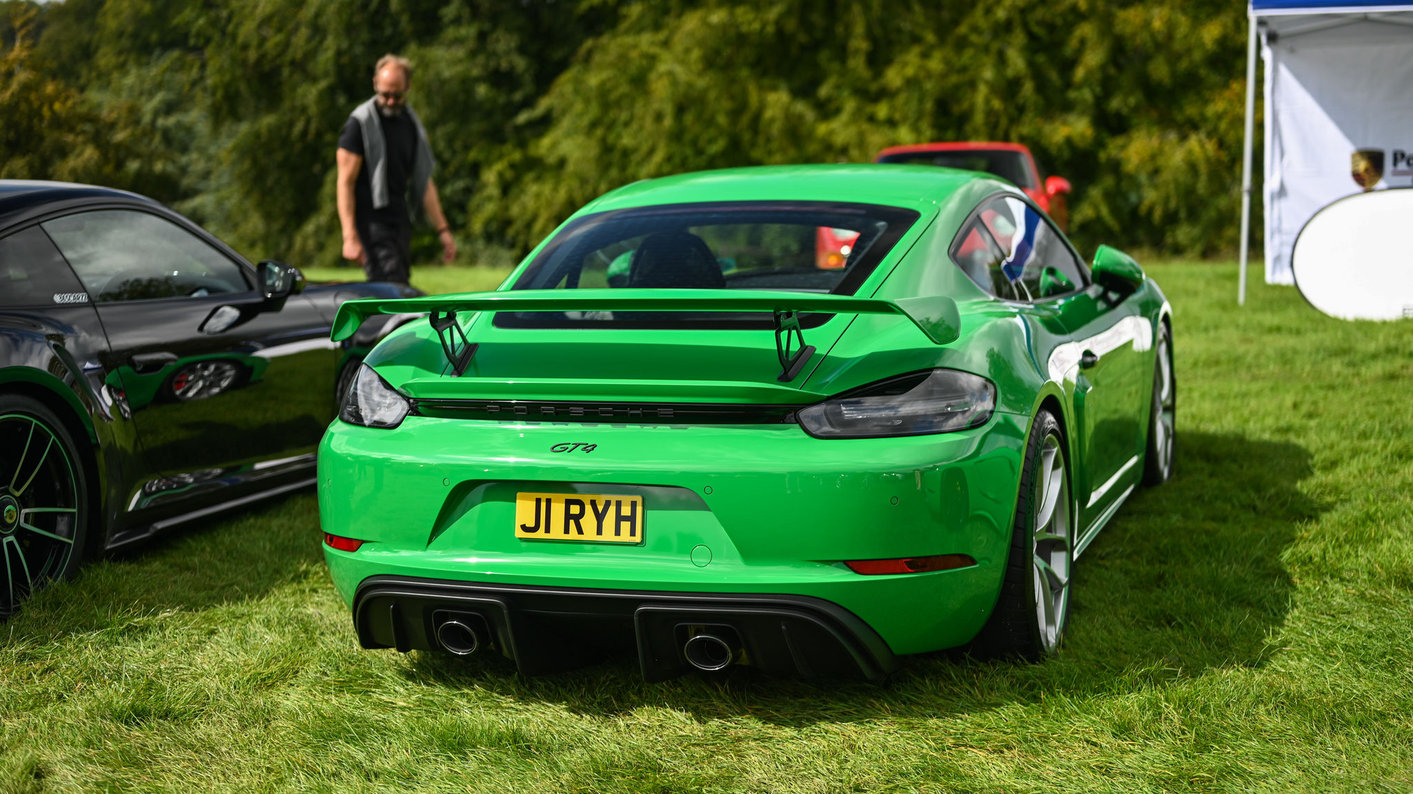 Porsche Cayman GT4 - J1RYH (GB)