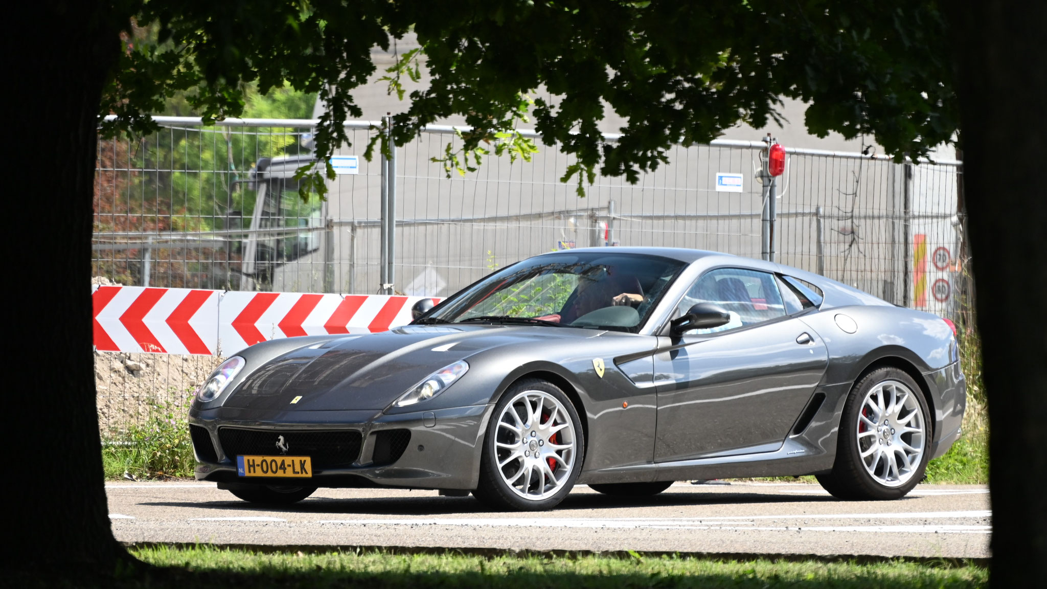 Ferrari 599 GTB - H004LK (NL)