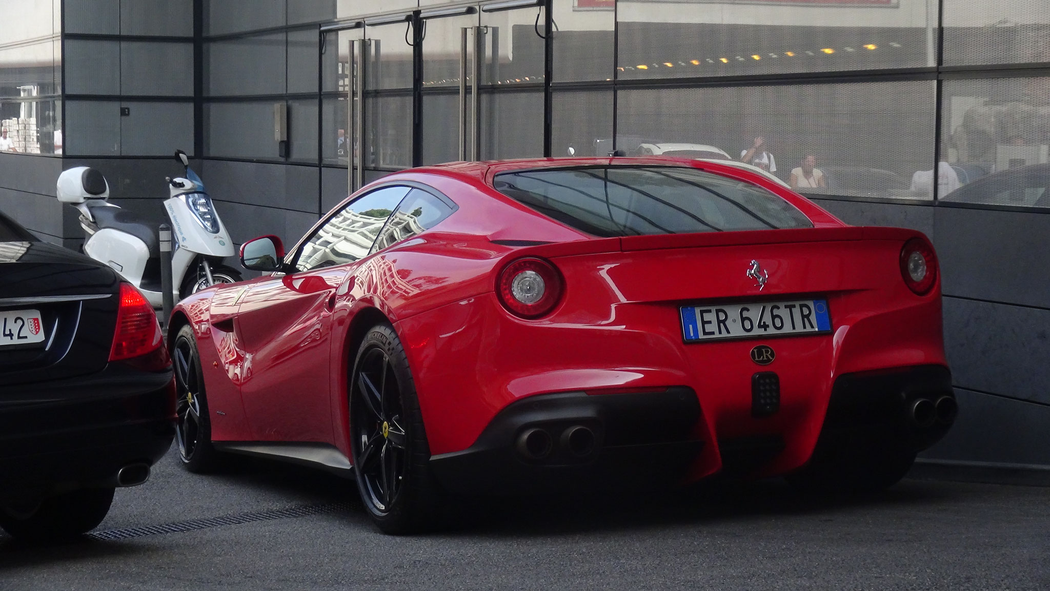 Ferrari F12 Berlinetta - ER646TR (ITA)