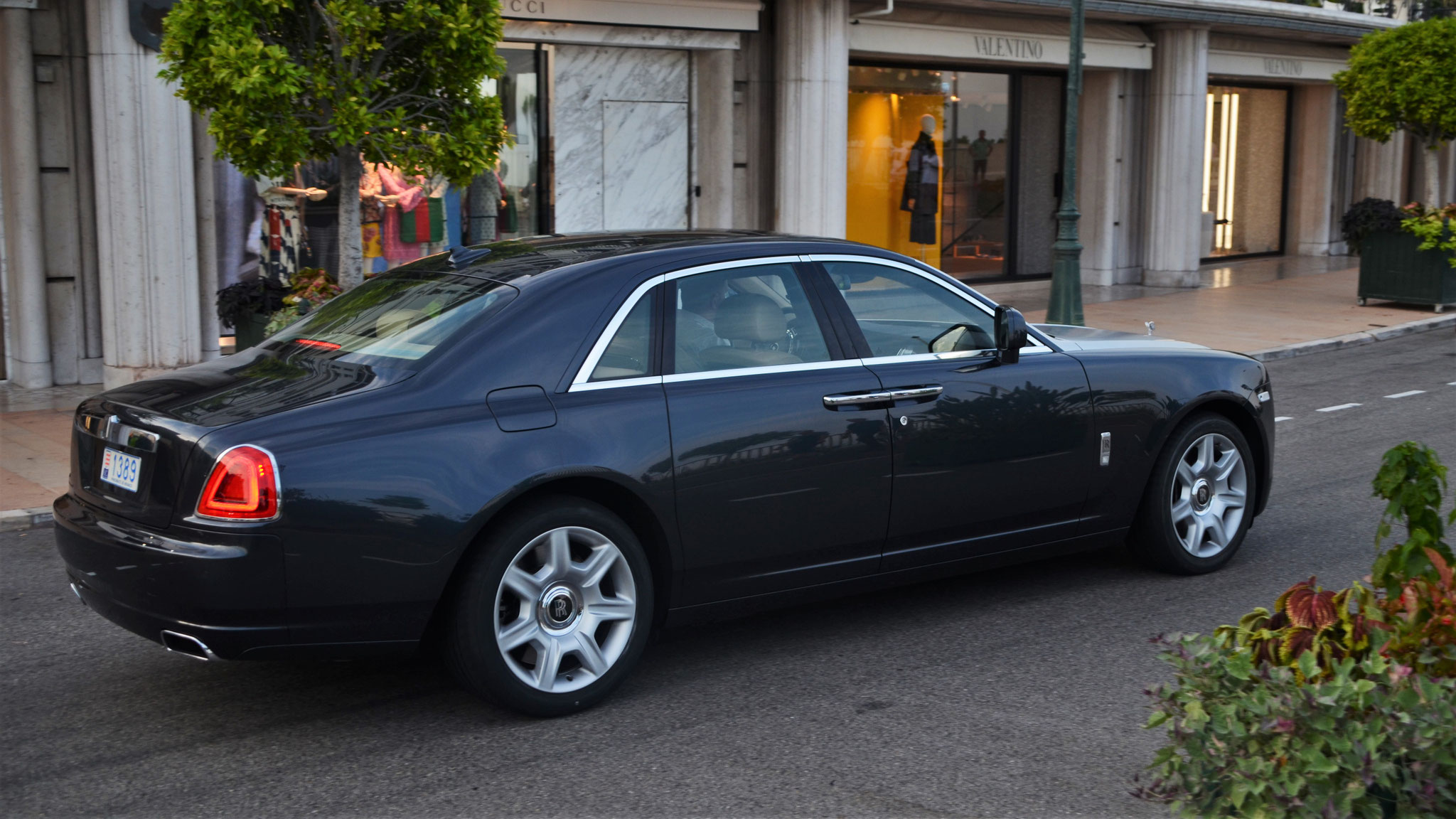 Rolls Royce Ghost Series II - 1389 (MC)