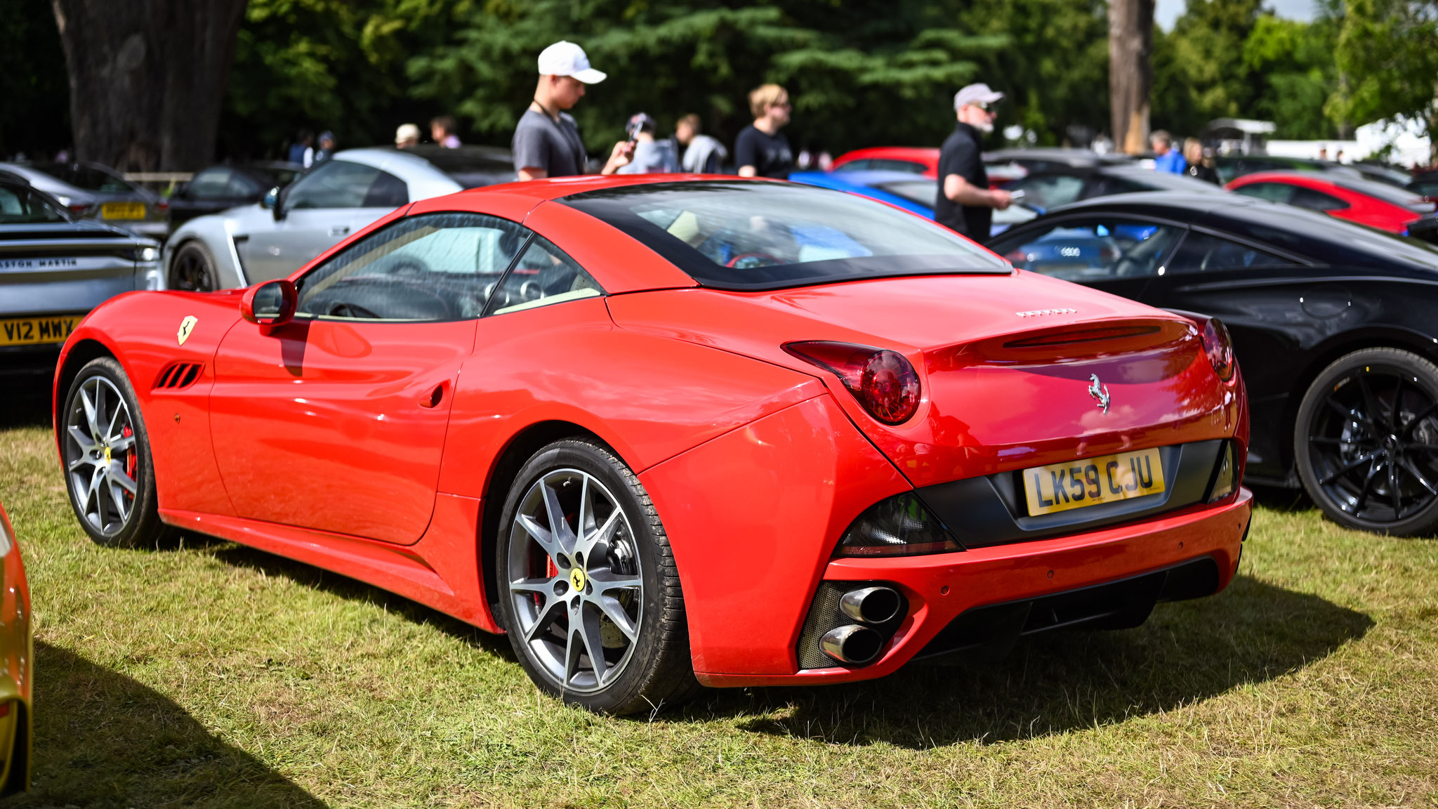 Ferrari California - LK59CJU (GB) 