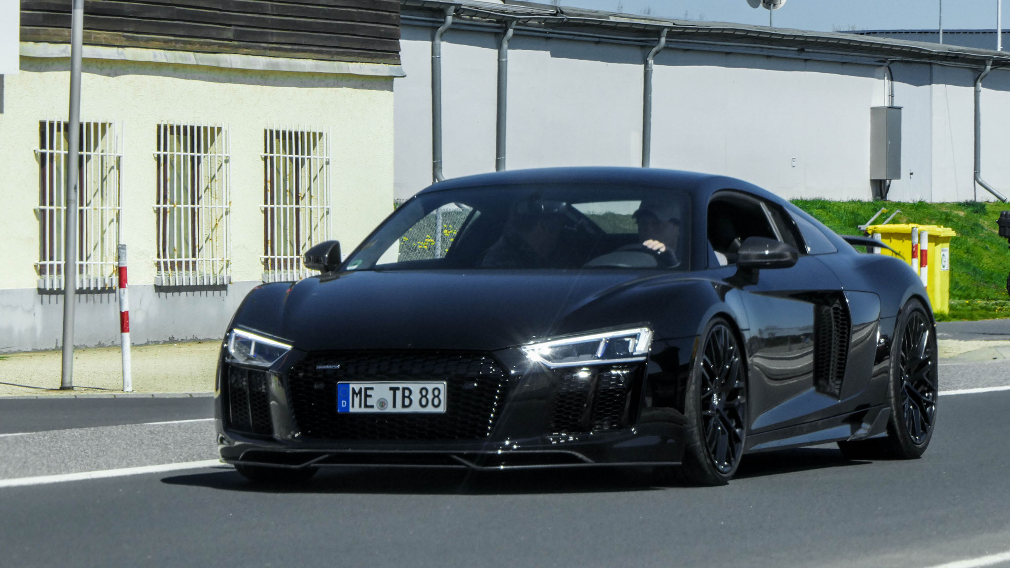 Audi R8 V10 - ME-TB88
