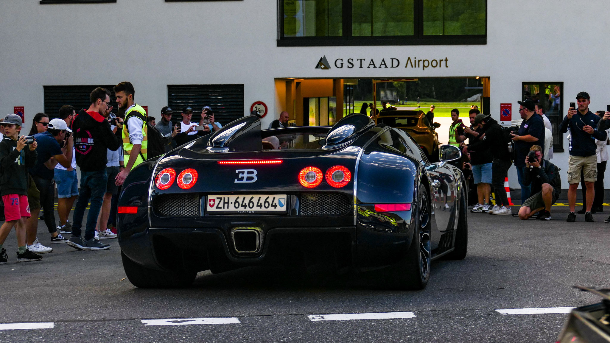 Bugatti Veyron Grand Sport - ZH646464 (CH)