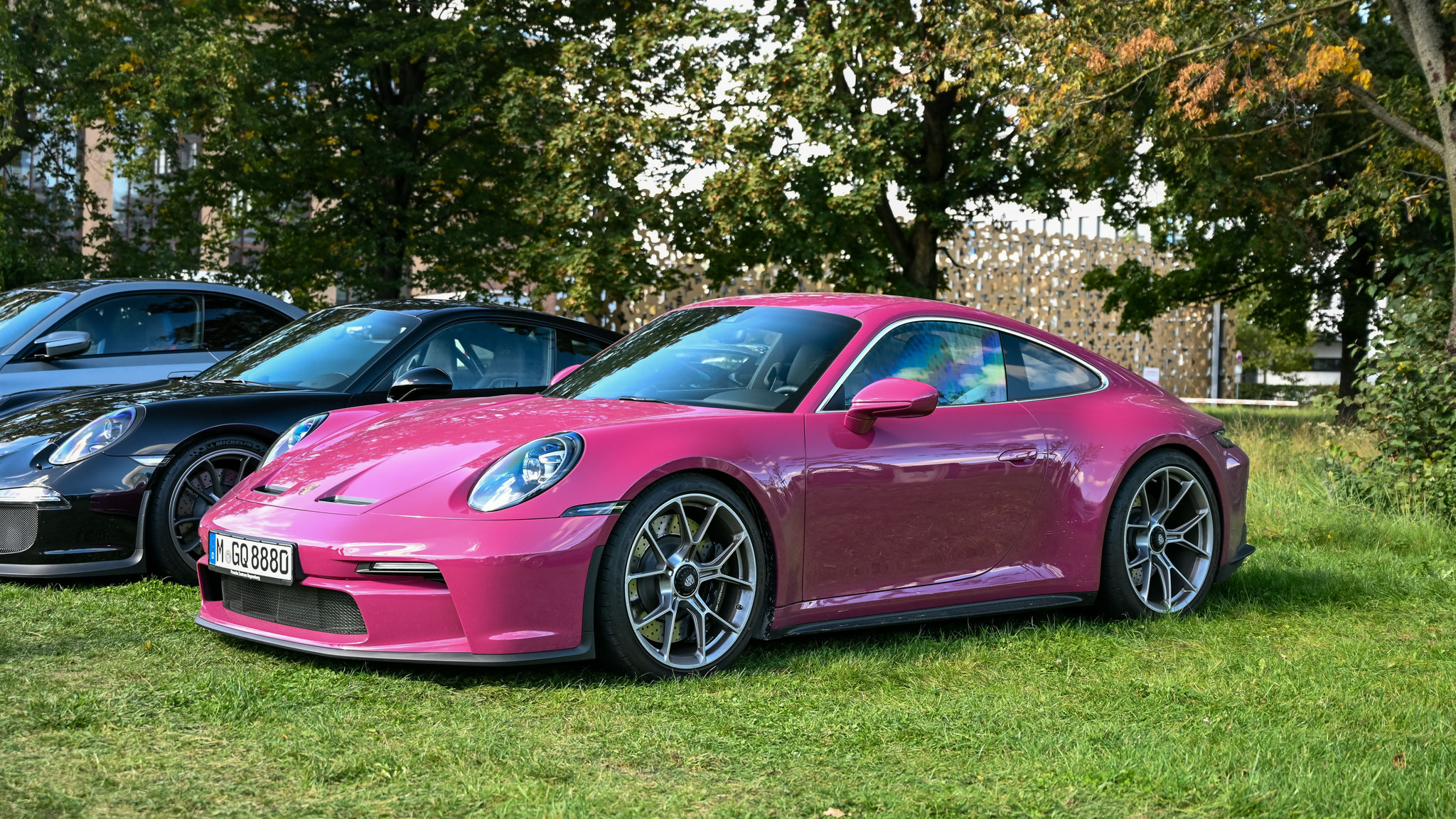 Porsche 992 GT3 Touring - M-GQ8880
