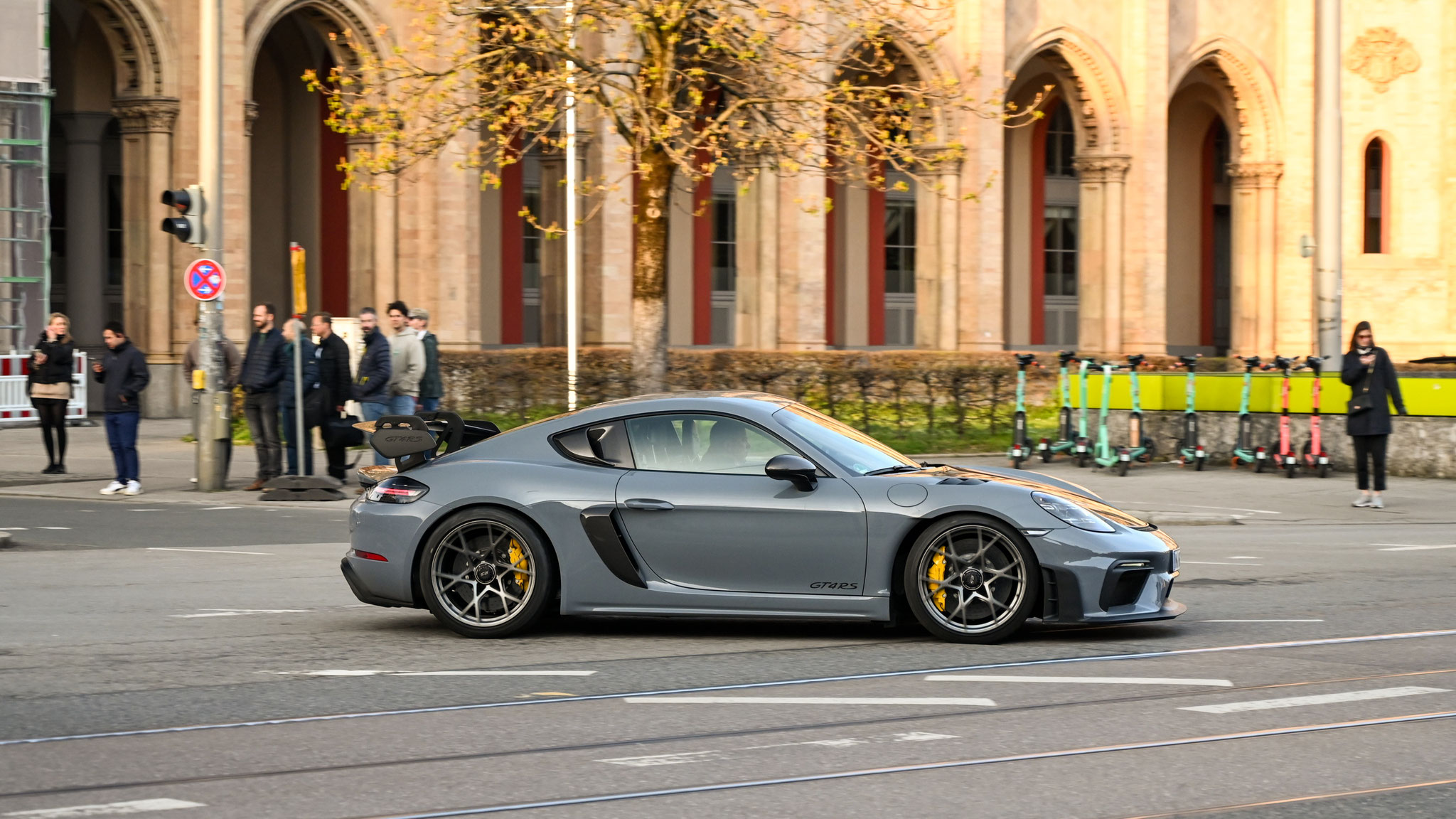 Porsche 718 GT4 RS - M-MF718