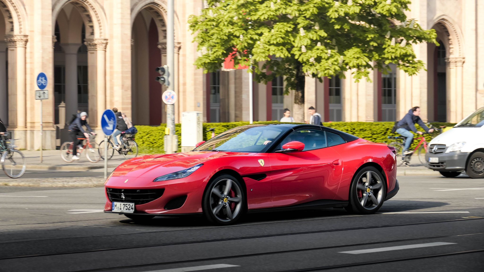 Ferrari Portofino - M-I-7524