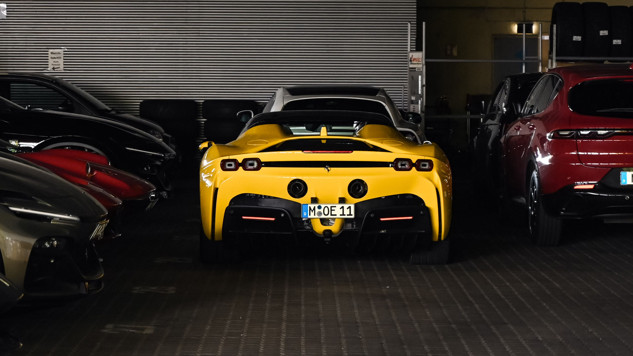 Ferrari SF90 Spider - M-EO11