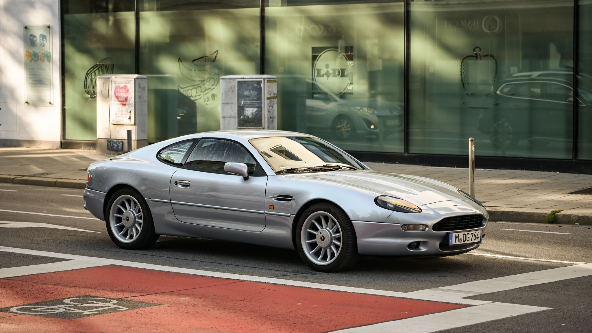 Aston Martin DB7 - M-DG764