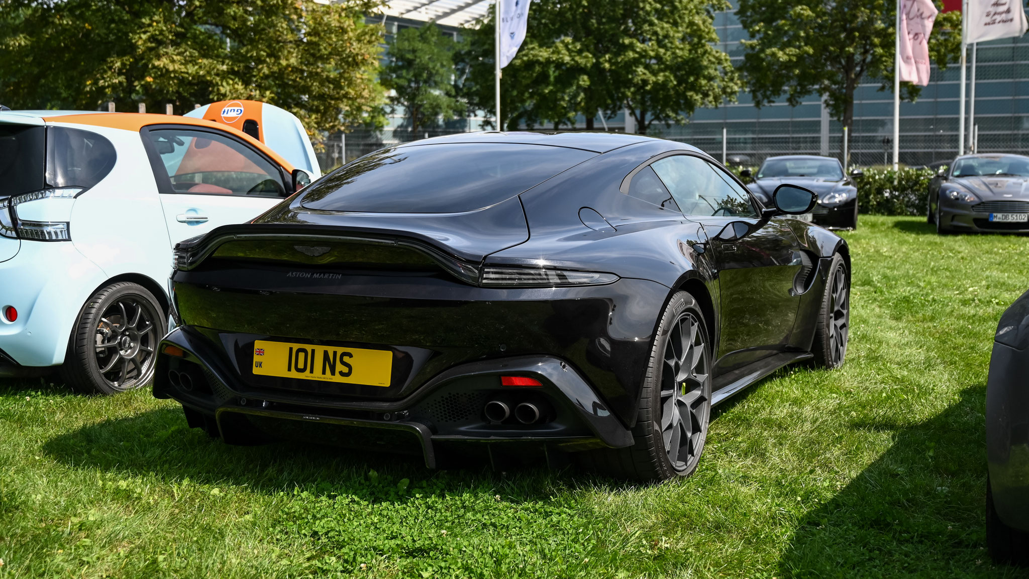 Aston Martin Vantage - I01NS (GB)