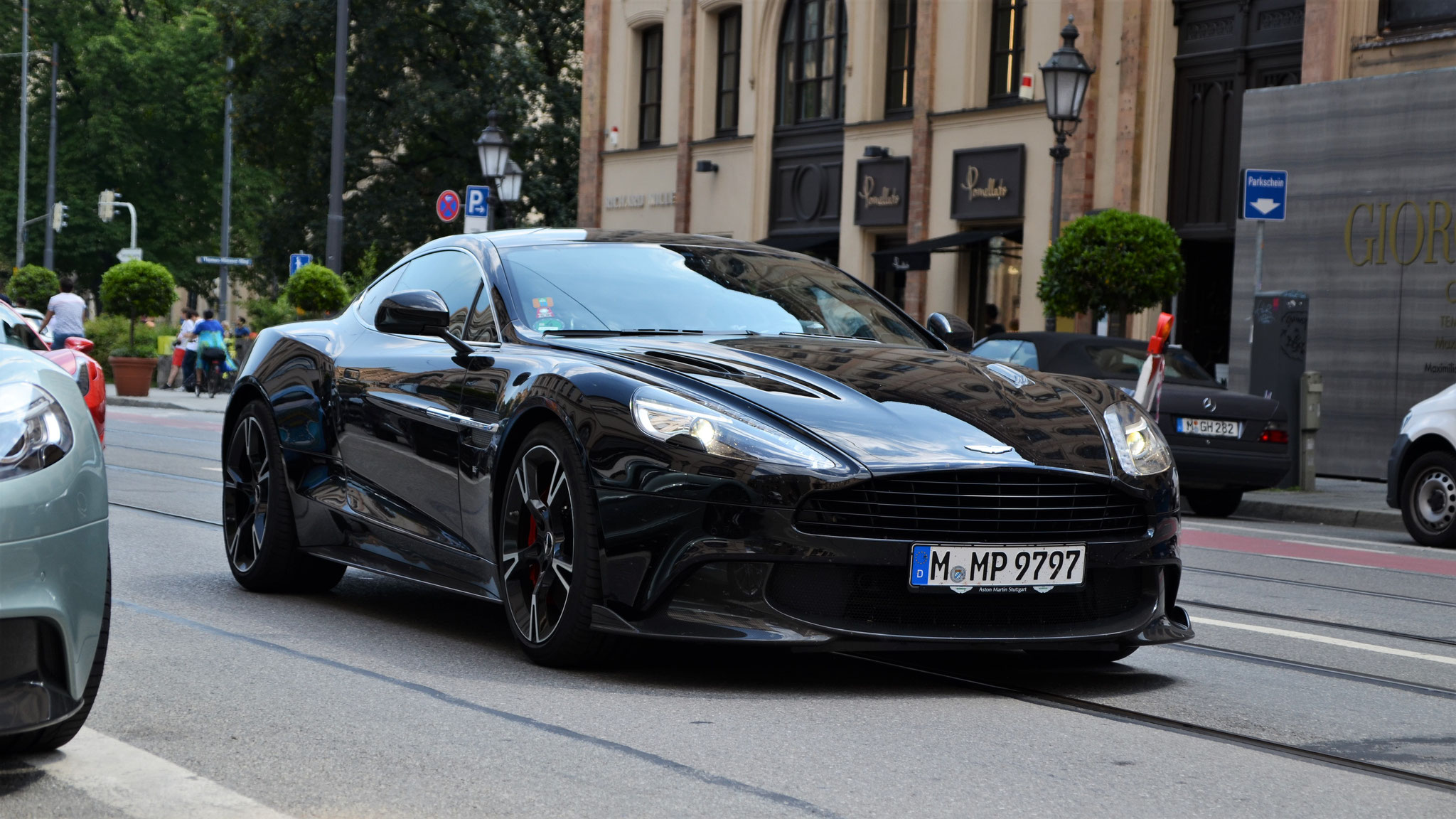 Aston Martin Vanquish S - M-MP9797