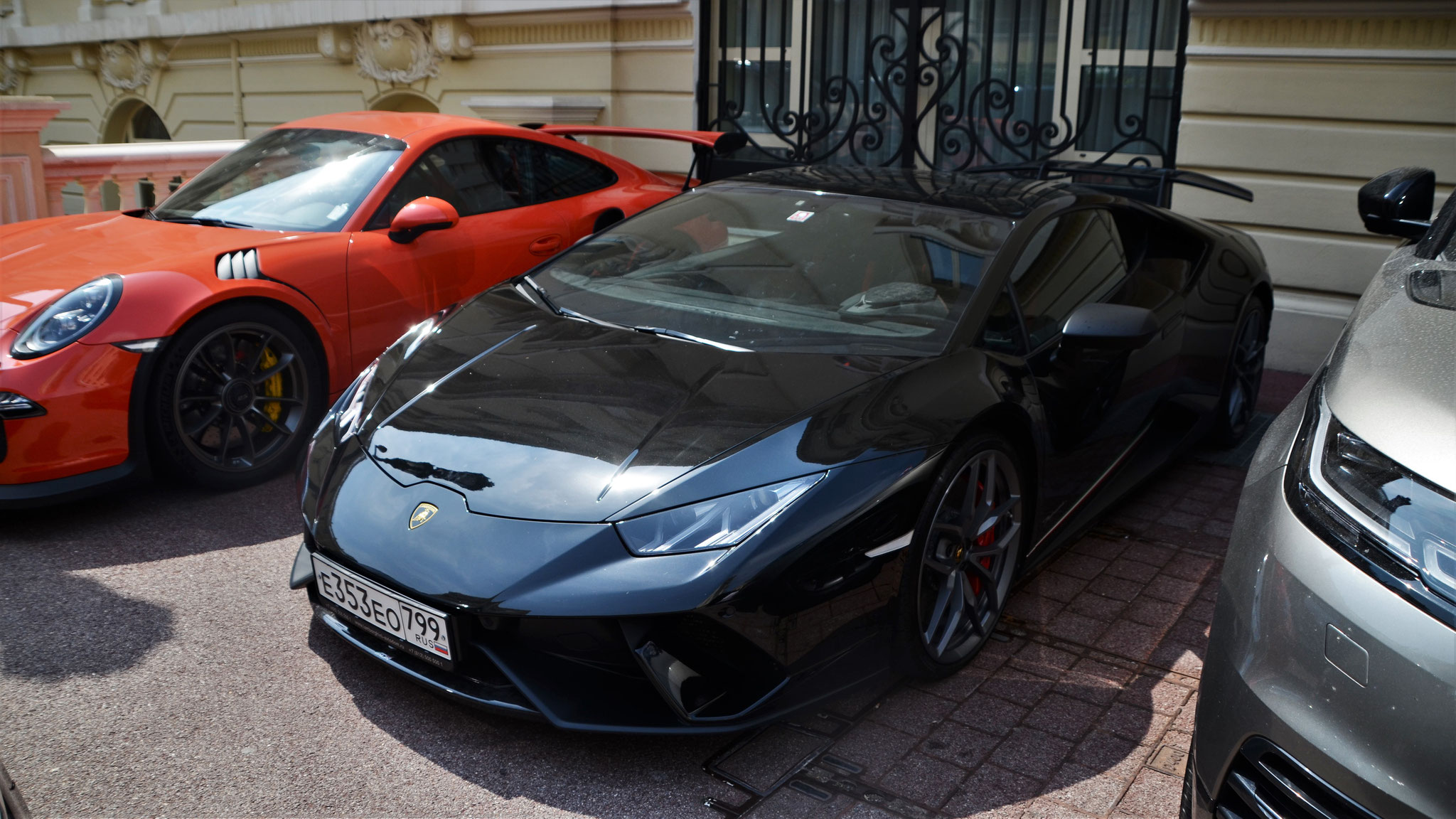 Lamborghini Huracan Performante - E353EO-799 (RUS)