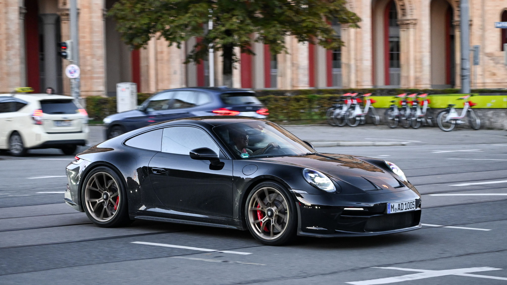 Porsche 992 GT3 Touring - M-AD1005