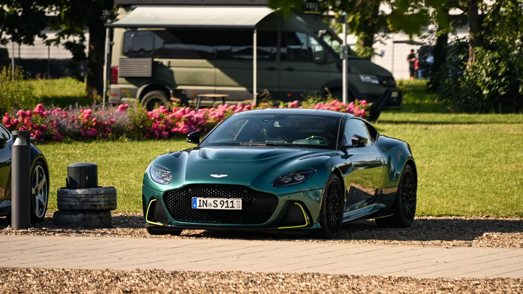 Aston Martin DBS 770 Ultimate - IN-S911