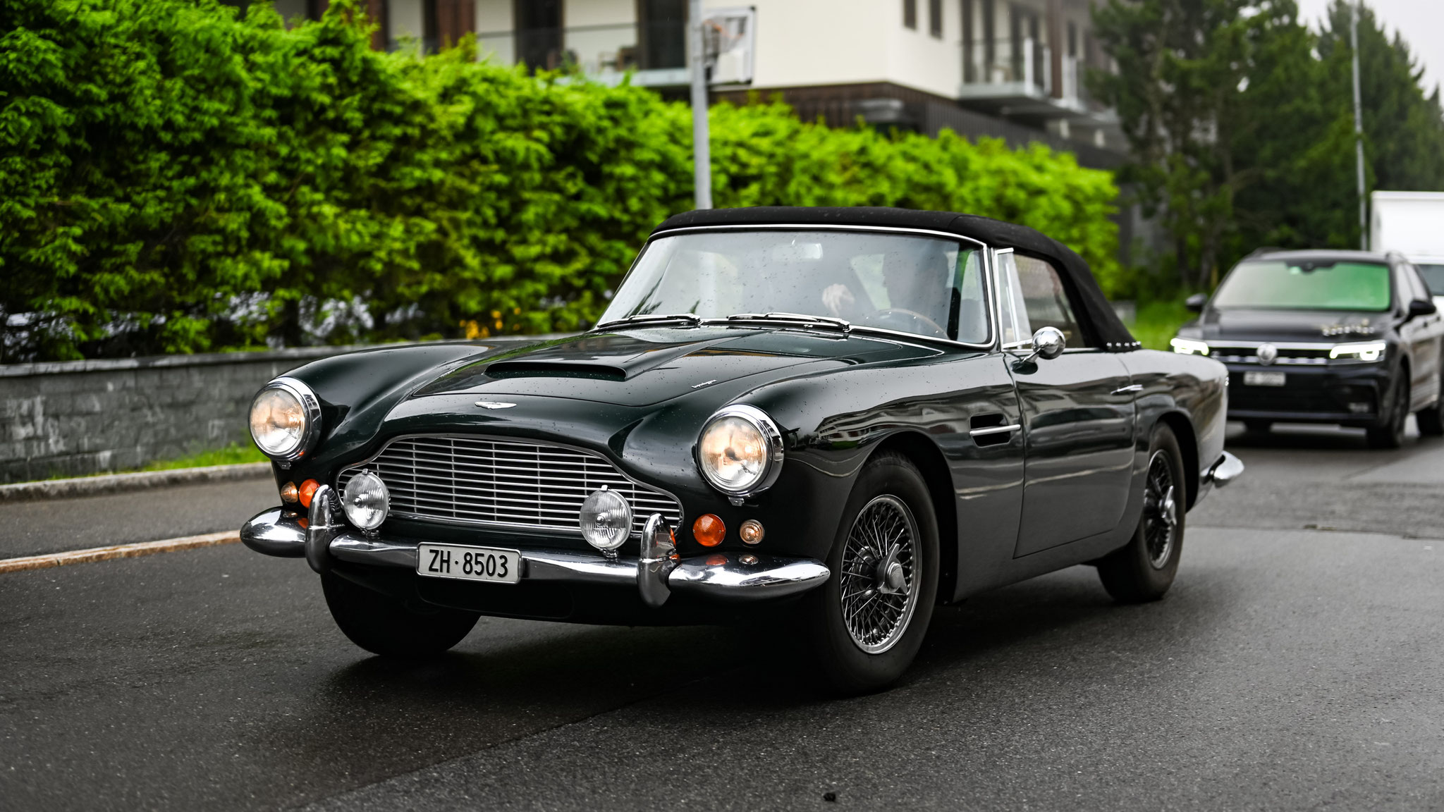 Aston Martin DB4 Volante - ZH8503 (CH)