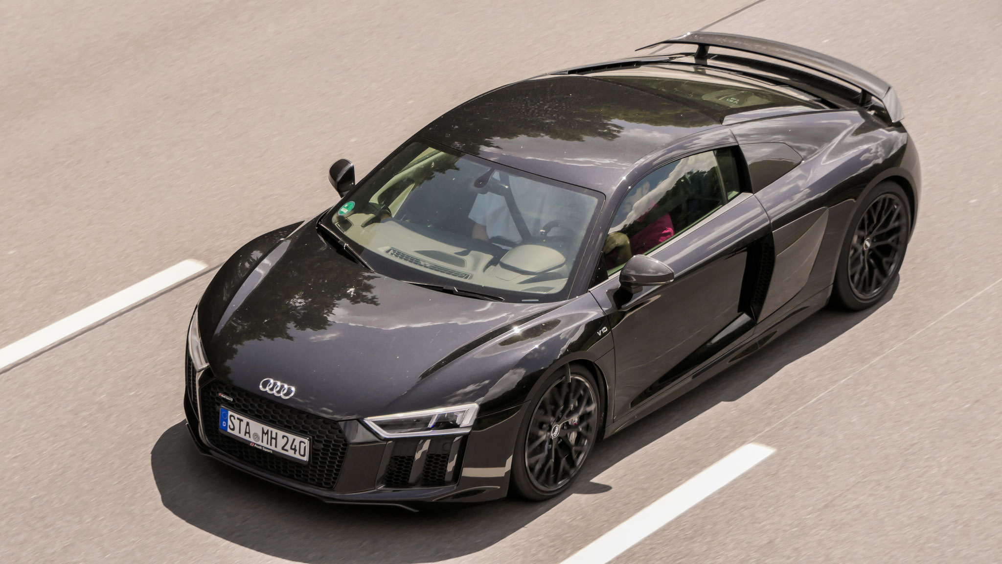 Audi R8 V10 - STA-MH240