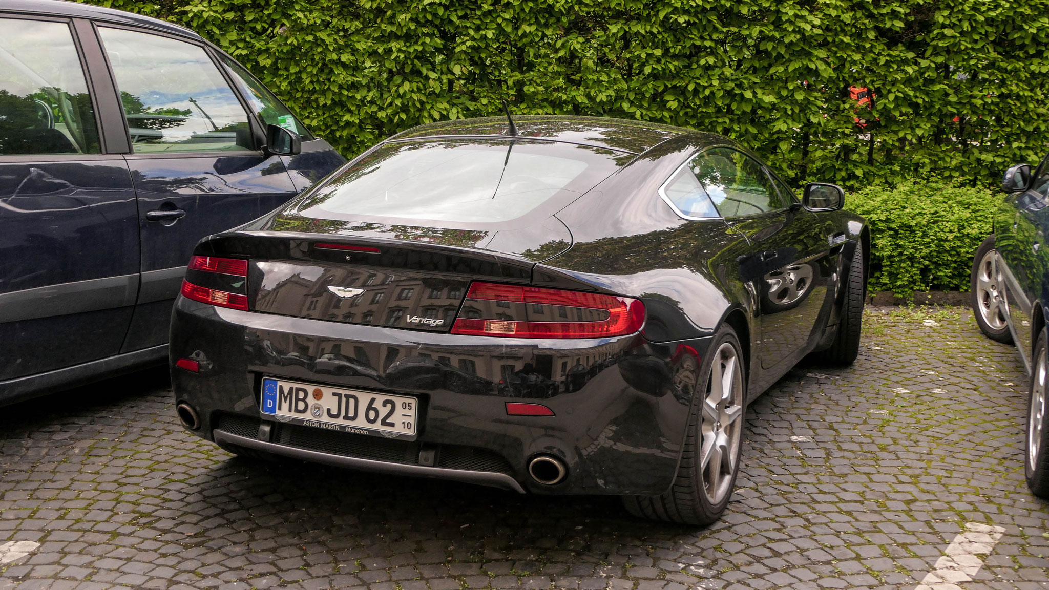 Aston Martin Vantage V8 - MB-JD62